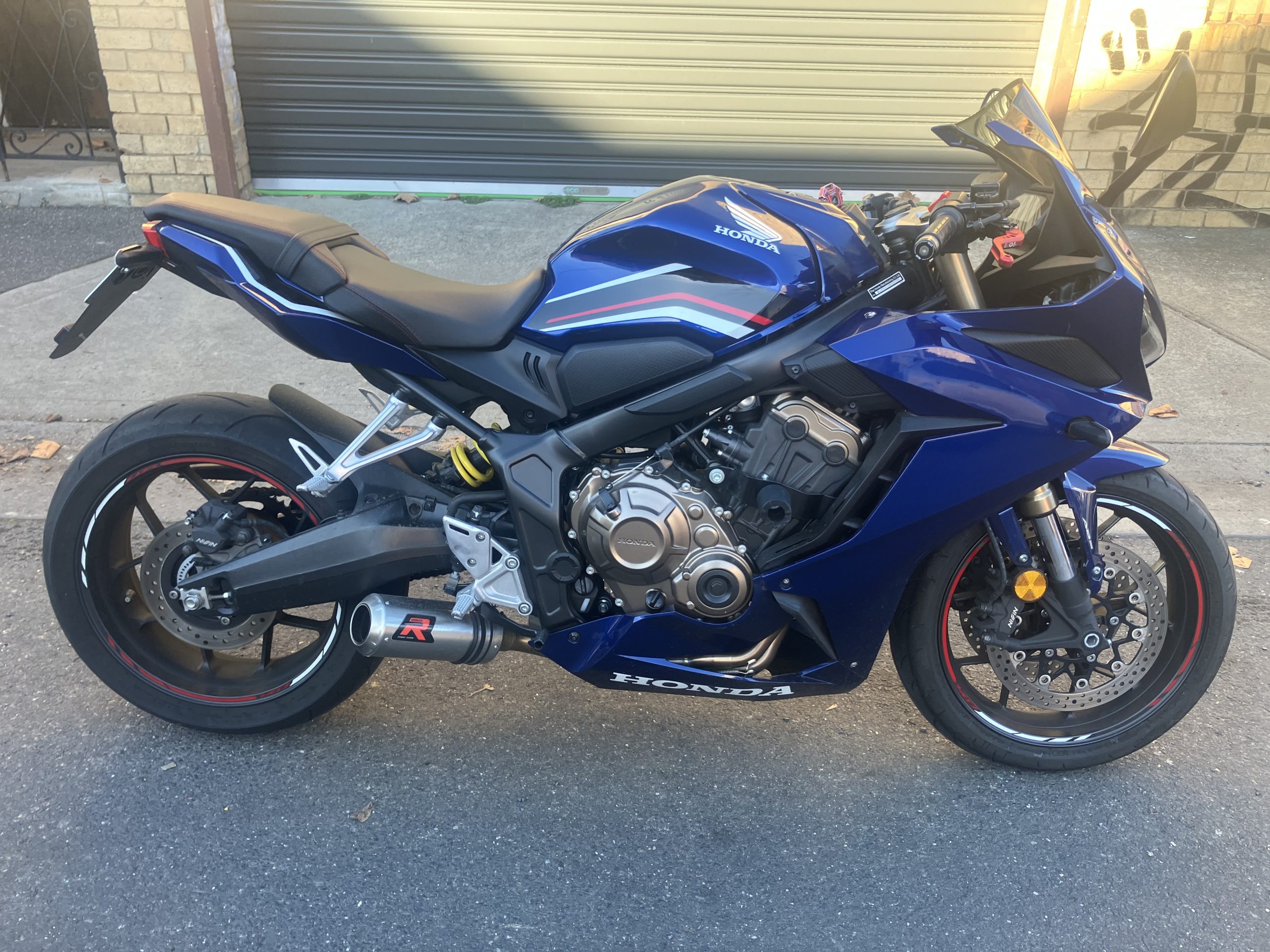 Honda CBR 650 - Image 2