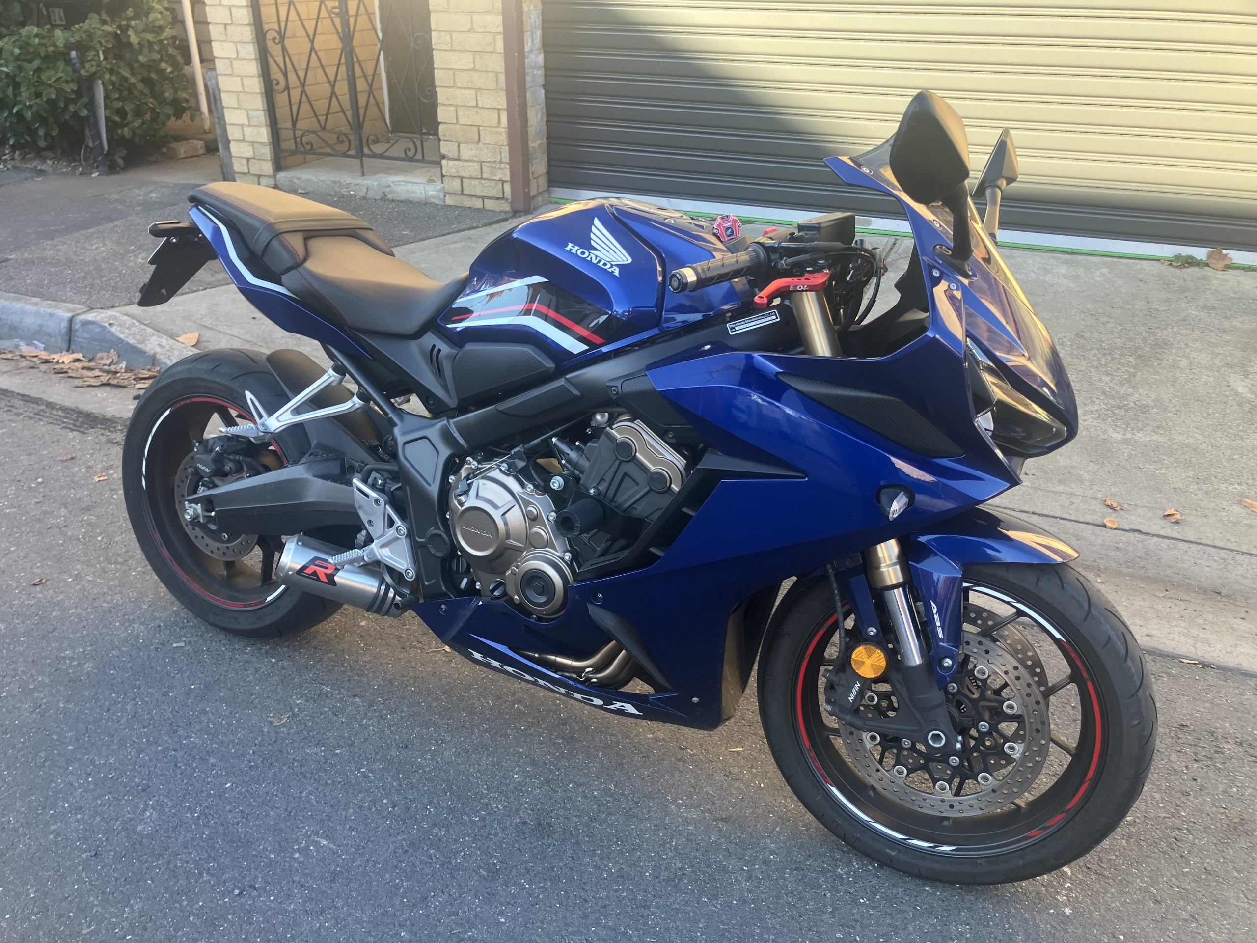 Honda CBR 650 - Image 4