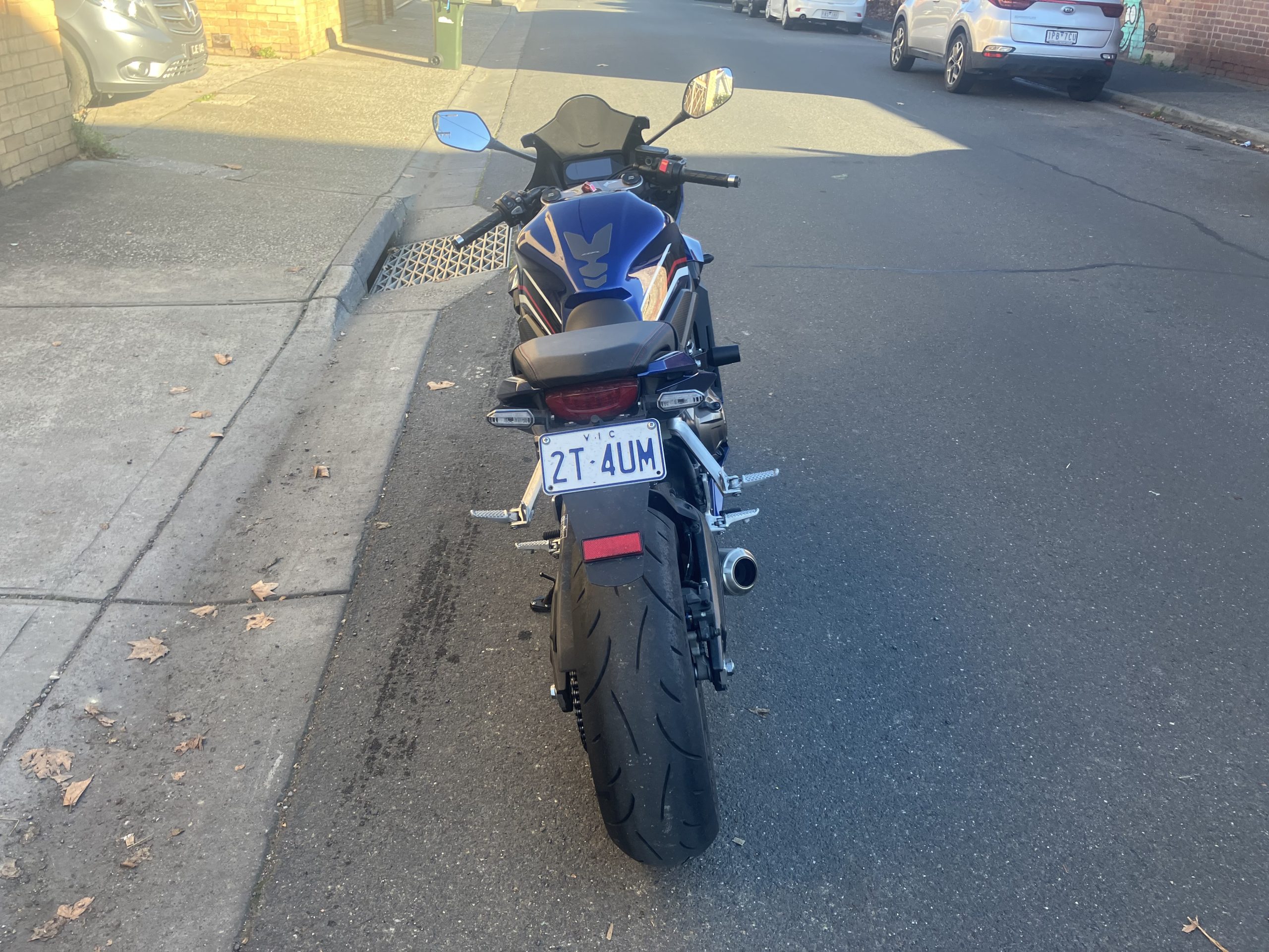 Honda CBR 650 - Image 20