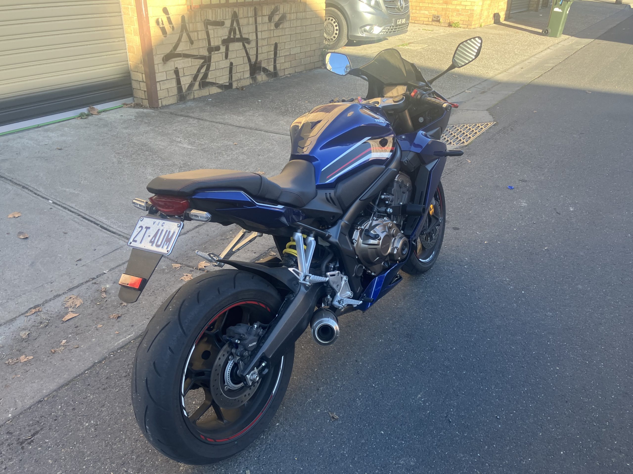 Honda CBR 650 - Image 22