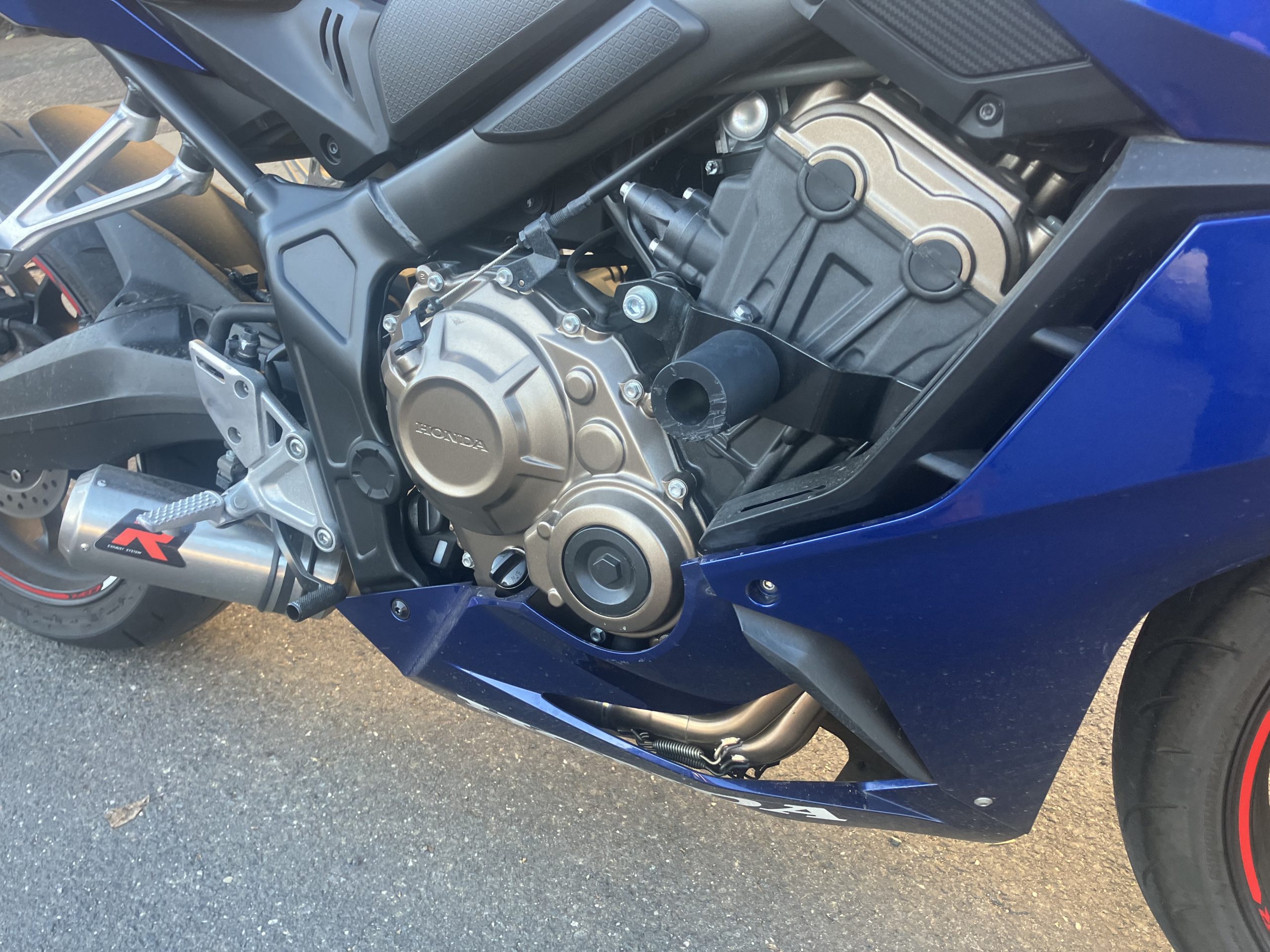 Honda CBR 650 - Image 25