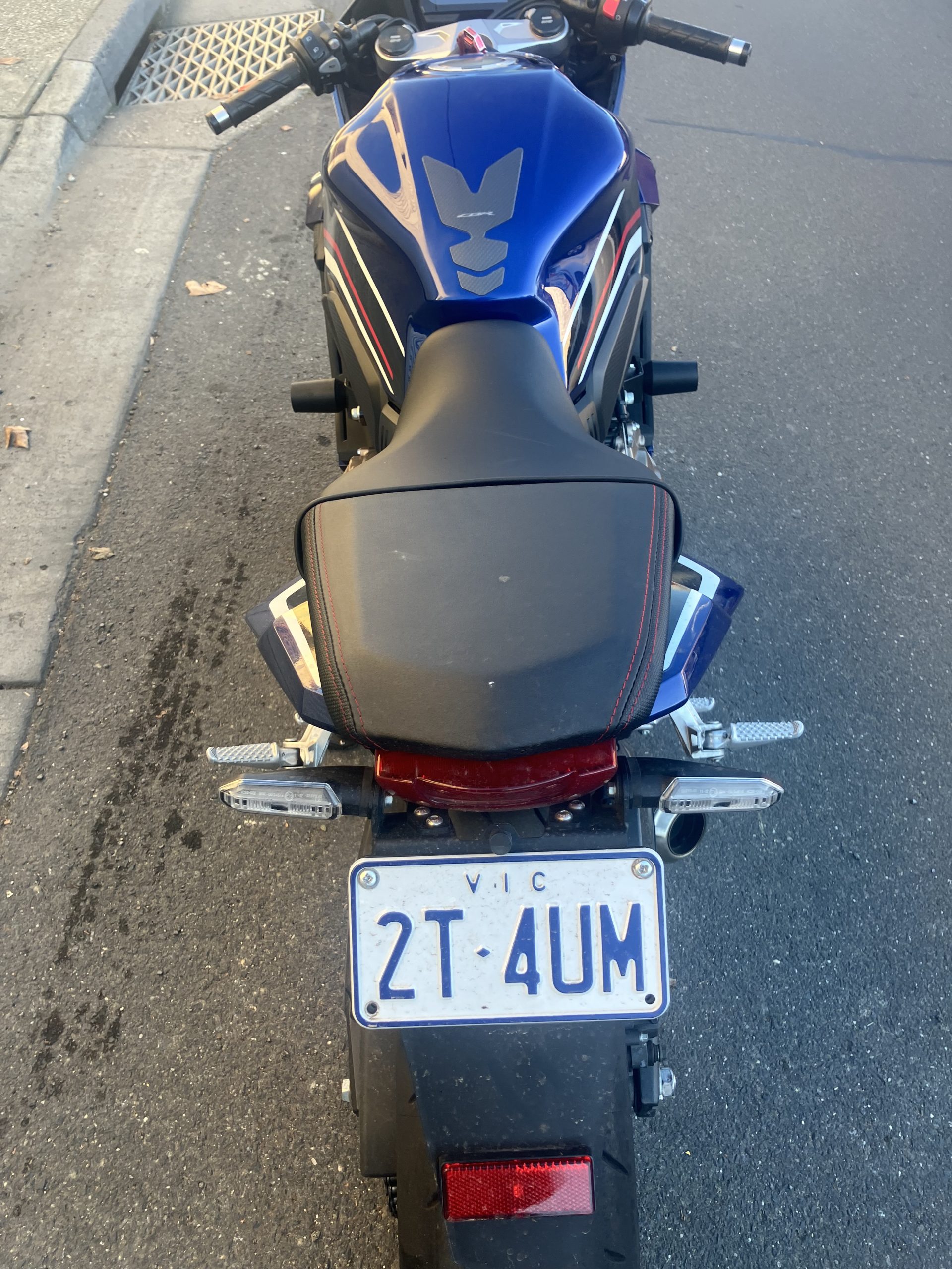 Honda CBR 650 - Image 30