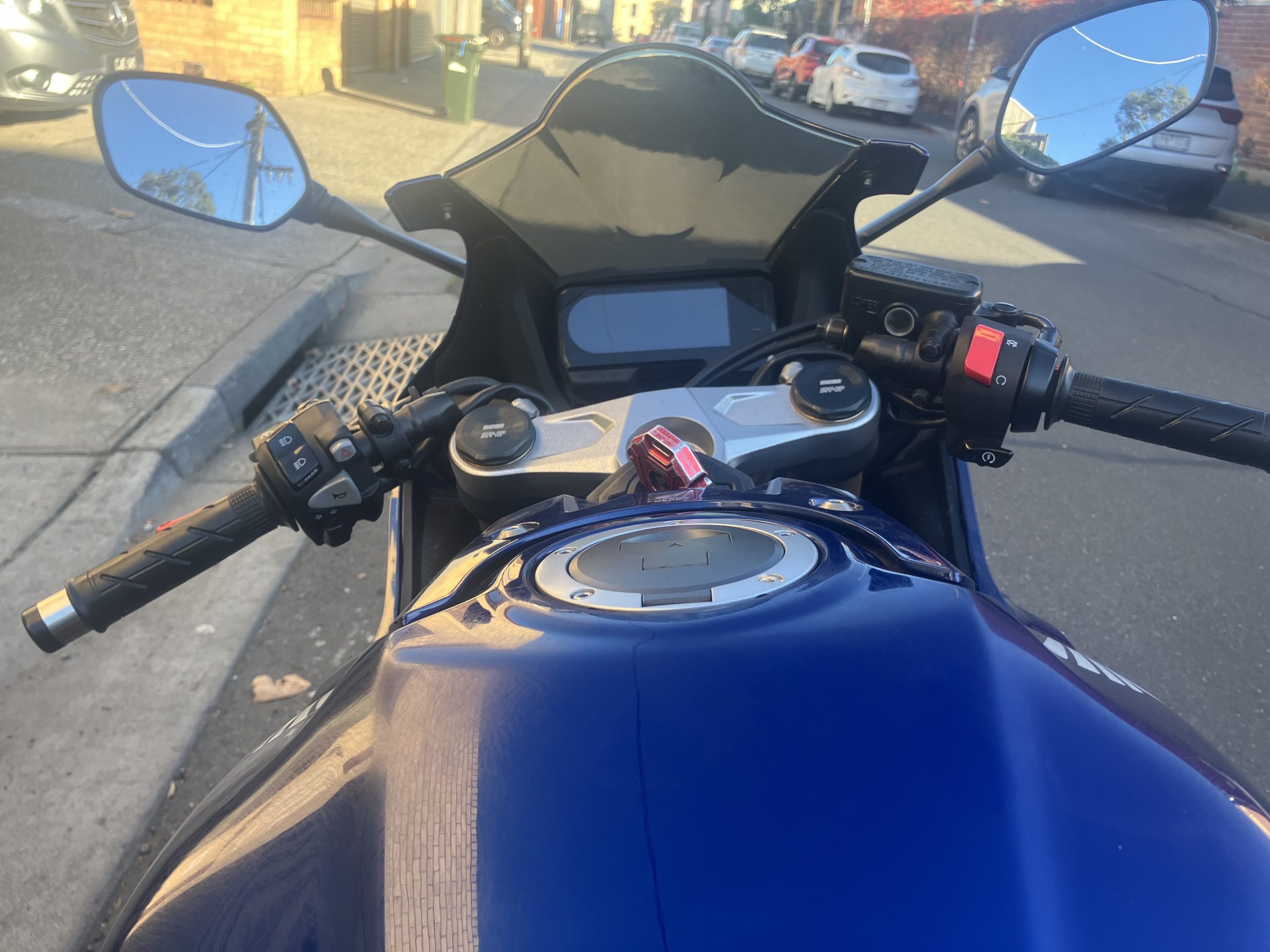 Honda CBR 650 - Image 32