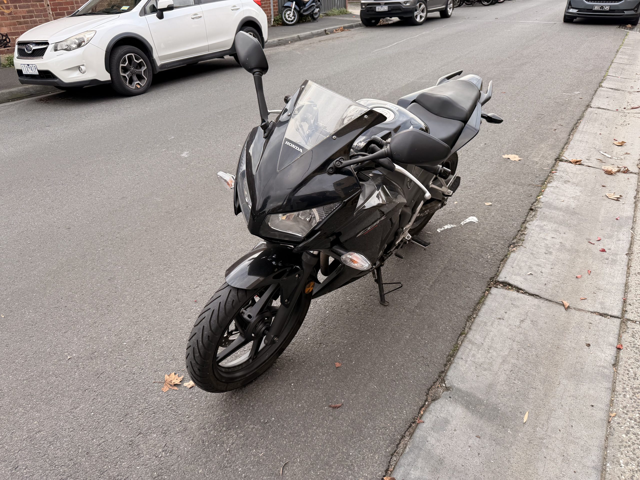 Honda CBR 300 - Image 10