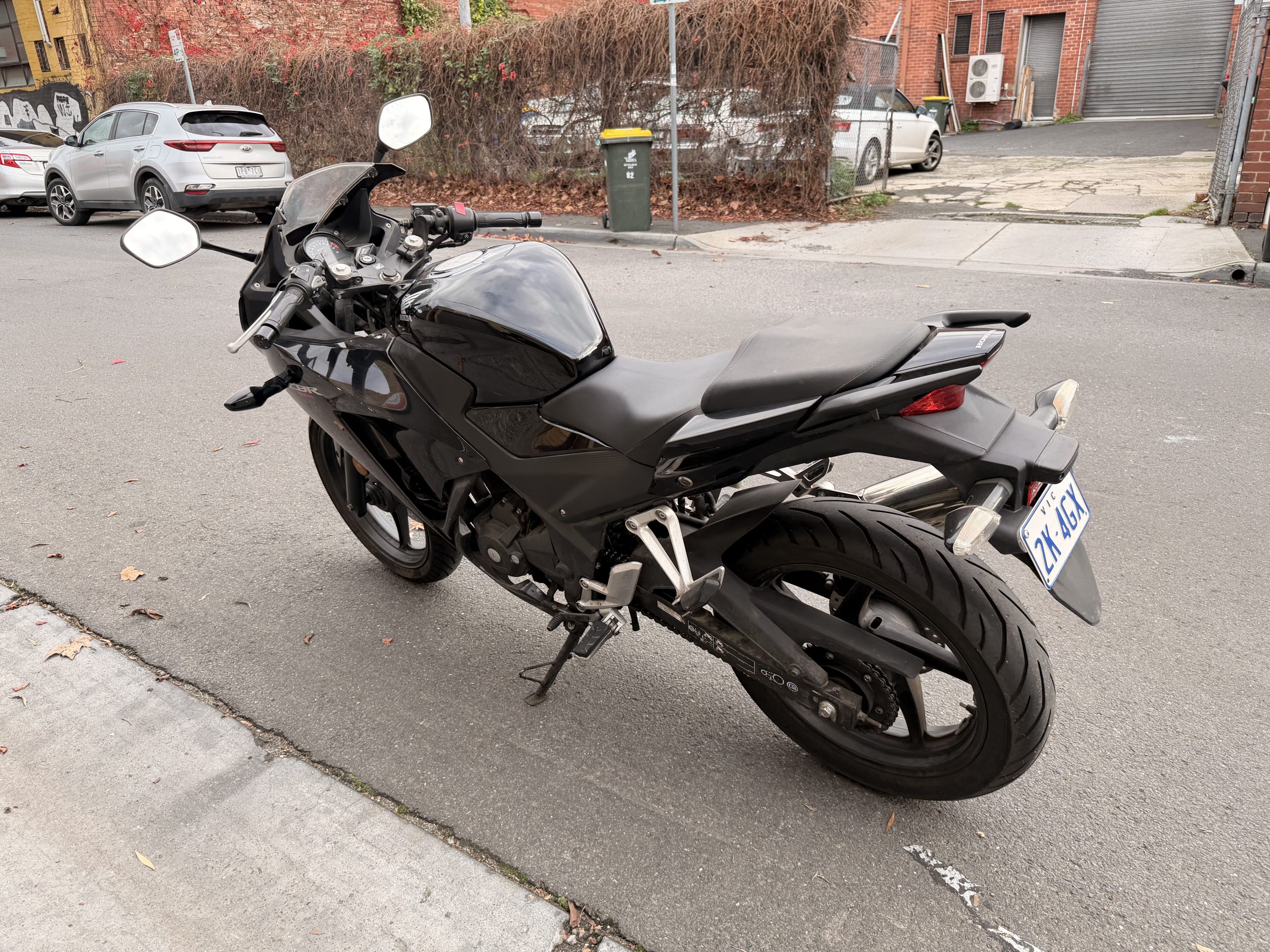 Honda CBR 300 - Image 17