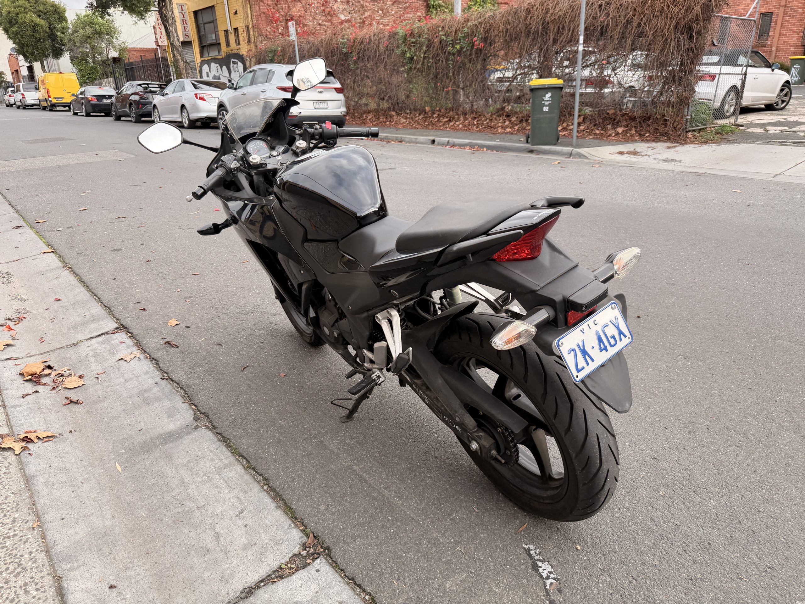 Honda CBR 300 - Image 18