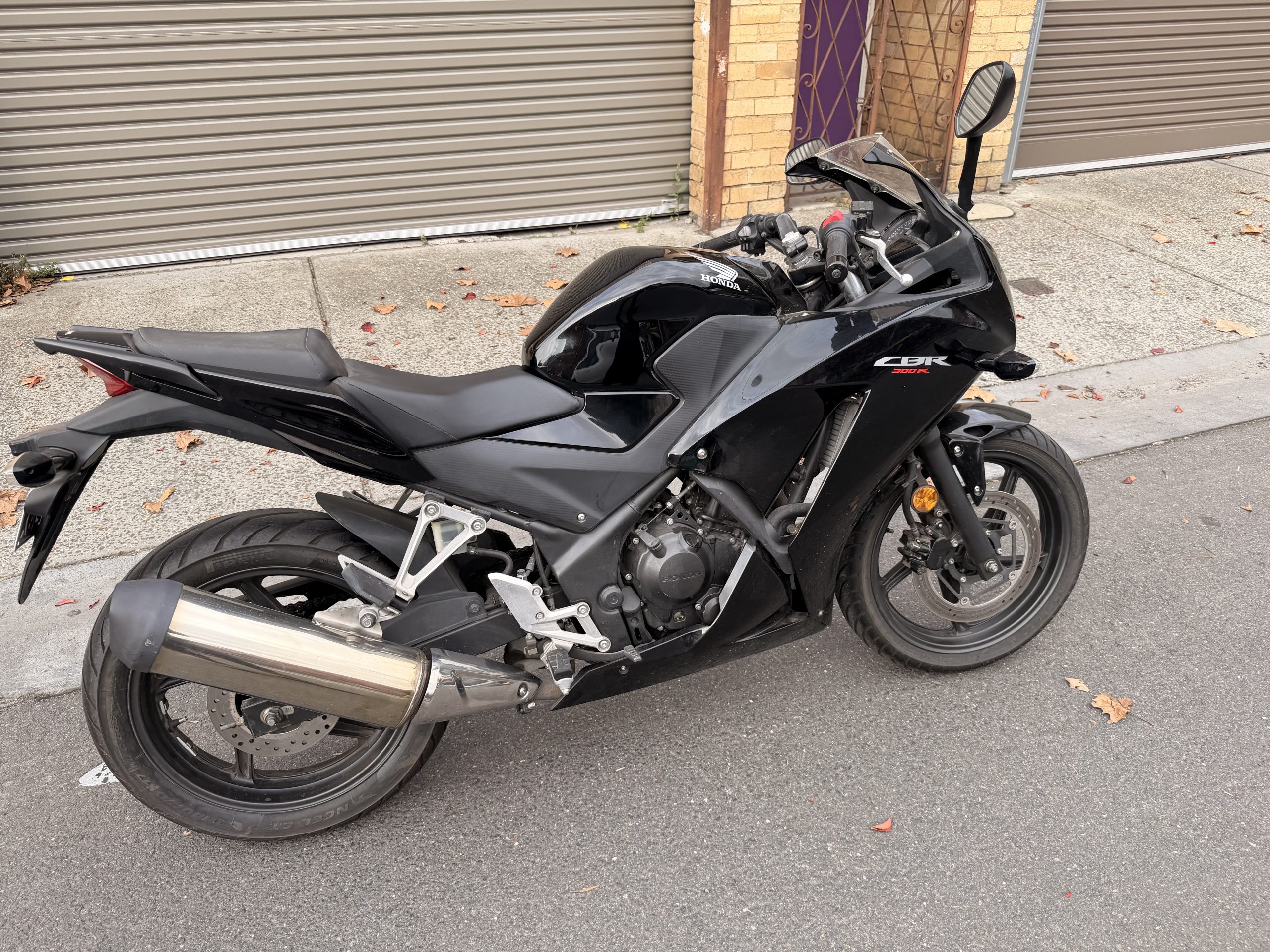 Honda CBR 300 - Image 24