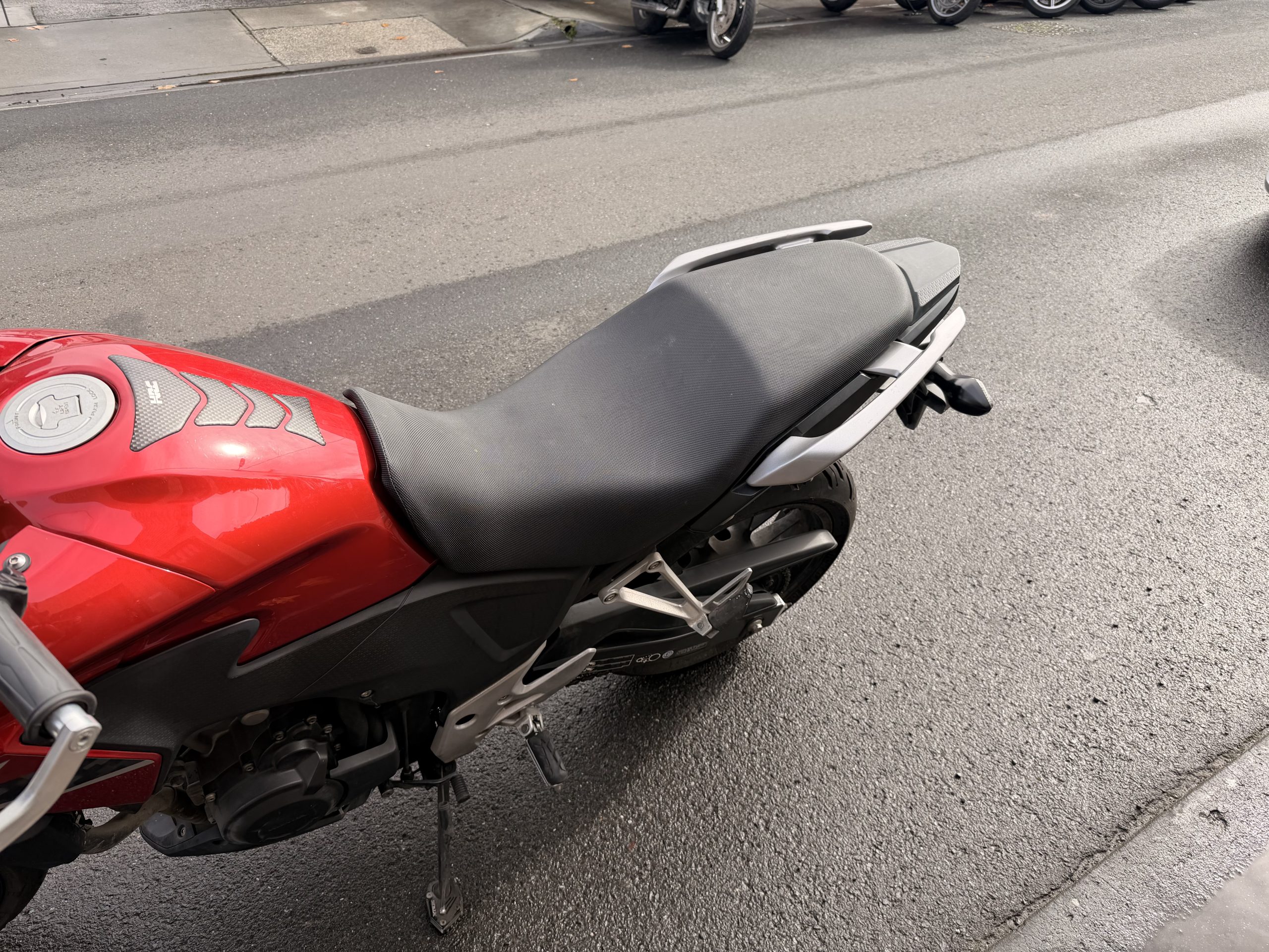 Honda CB500X - Image 30