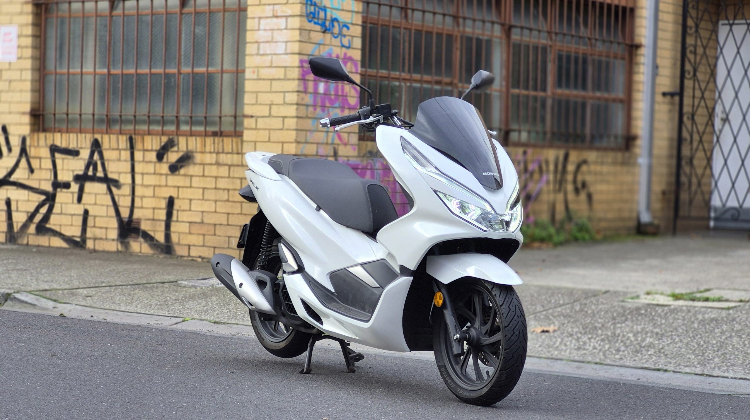 Honda PCX 150 3 Honda PCX 150 - Image 3