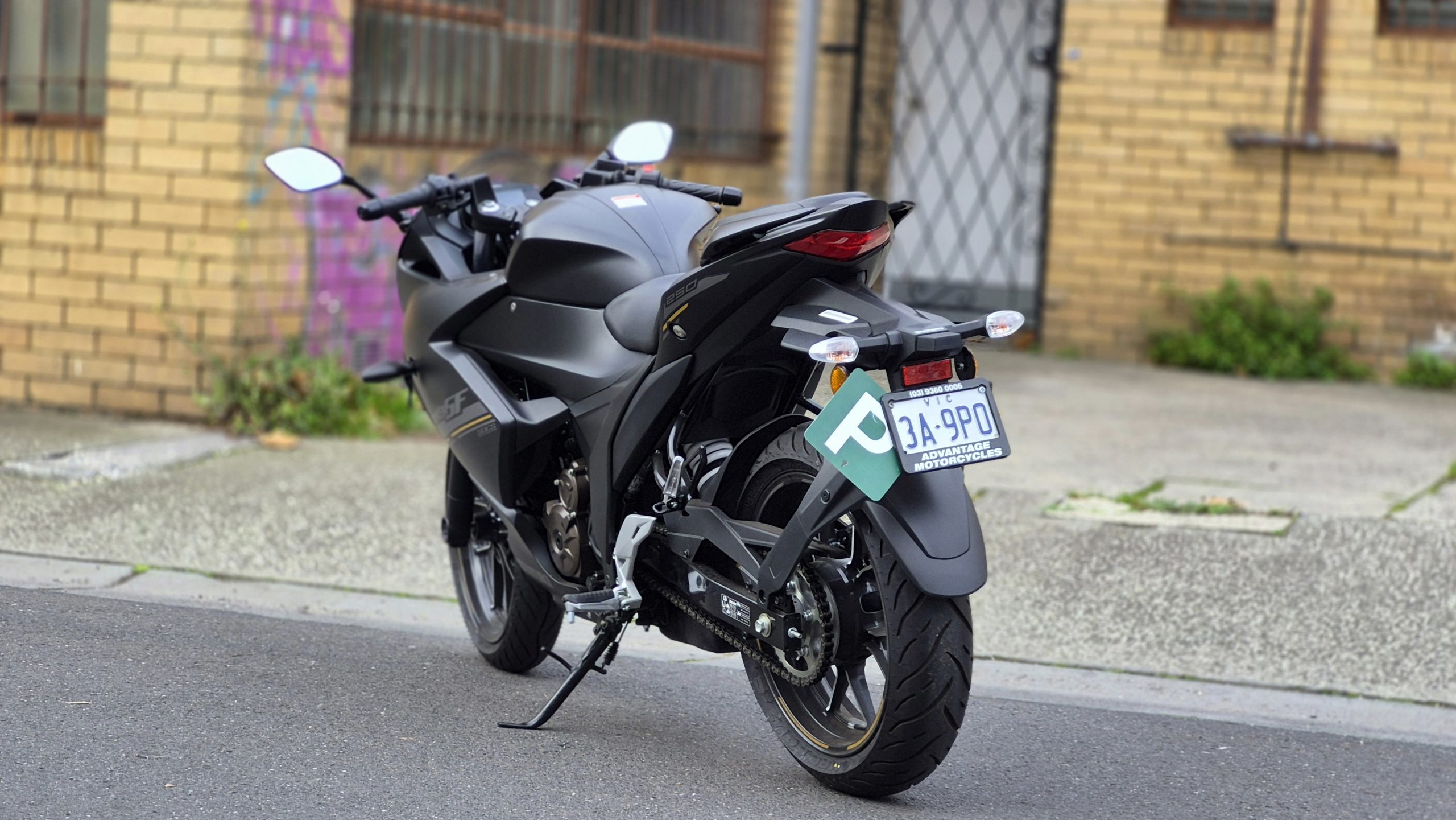 Suzuki Gixxer 250 12 Suzuki Gixxer 250 - Image 12