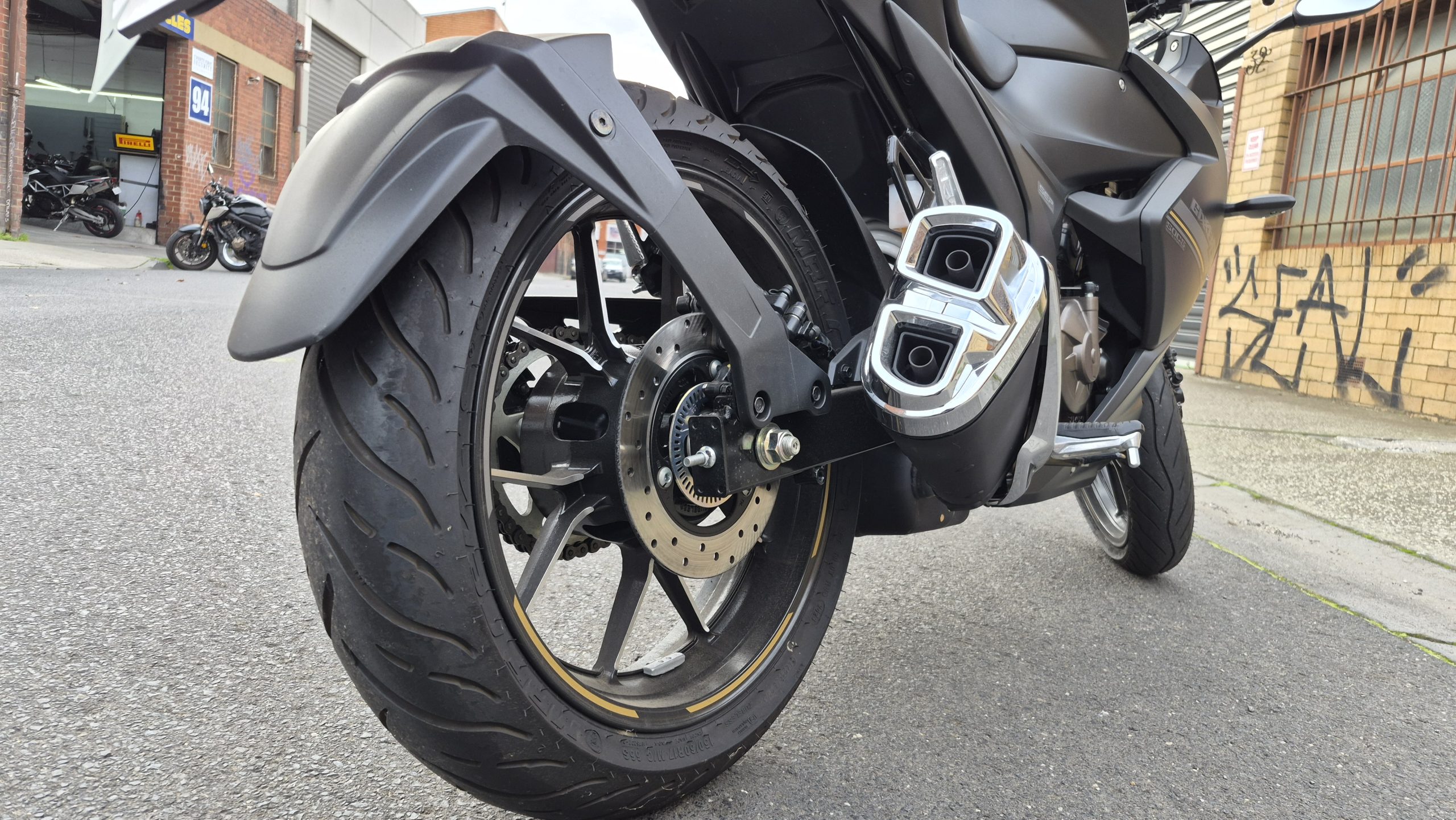 Suzuki Gixxer 250 20 Suzuki Gixxer 250 - Image 20
