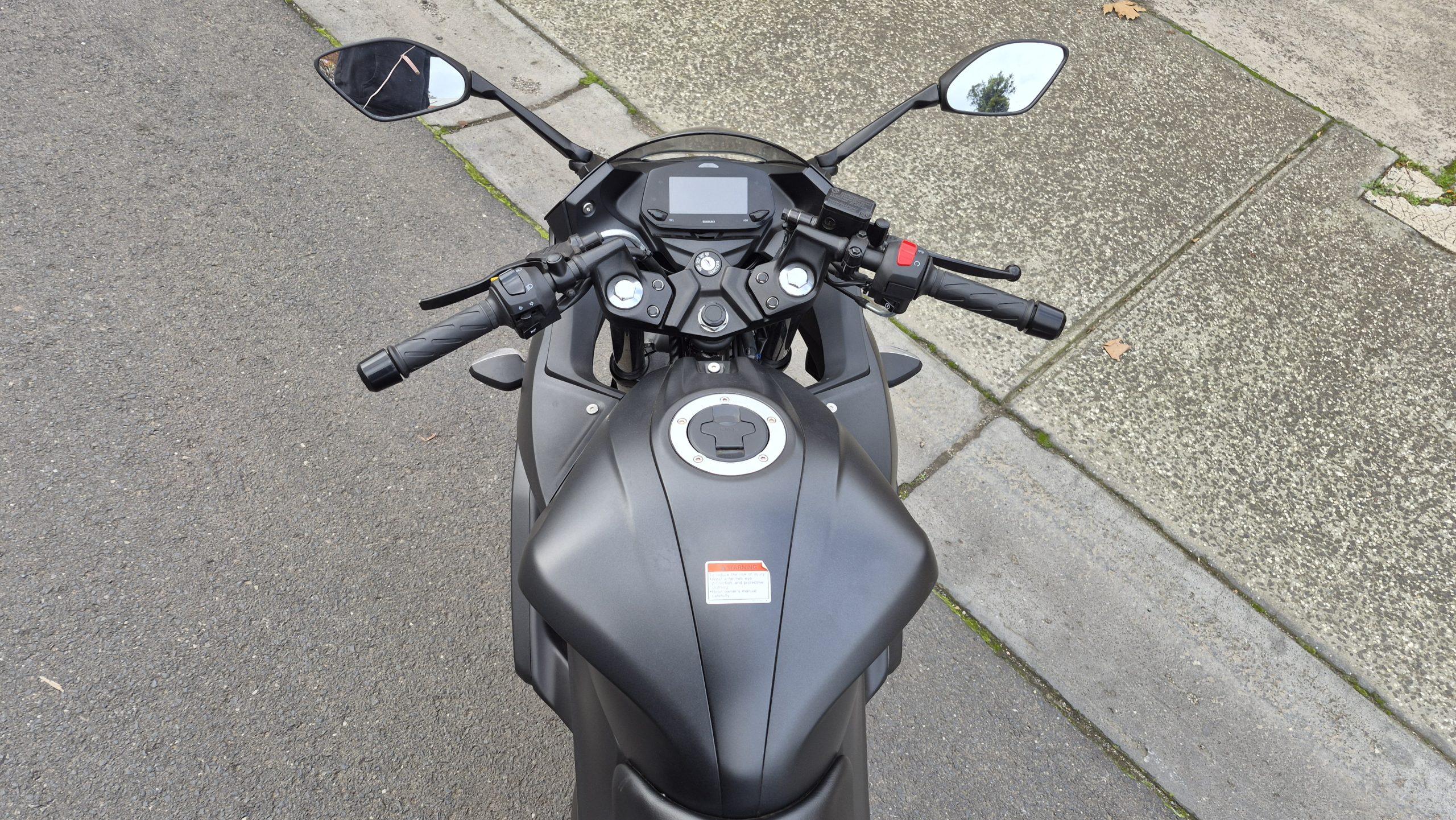 Suzuki Gixxer 250 22 Suzuki Gixxer 250 - Image 22