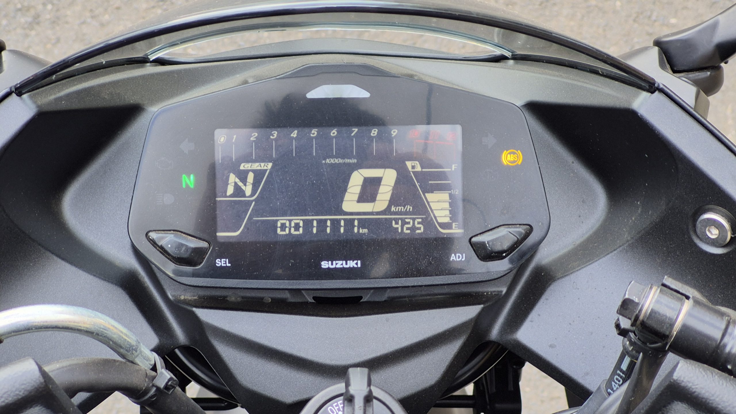 Suzuki Gixxer 250 24 Suzuki Gixxer 250 - Image 24