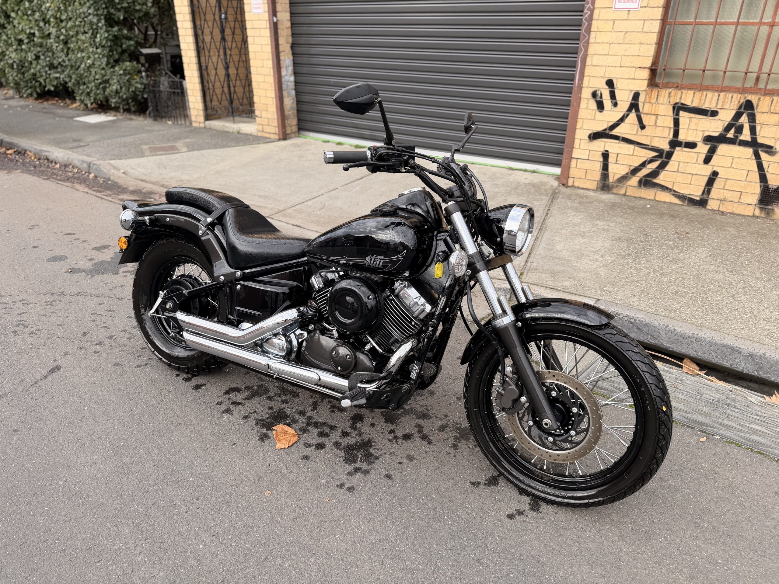Yamaha XVS 650 Custom - Image 4