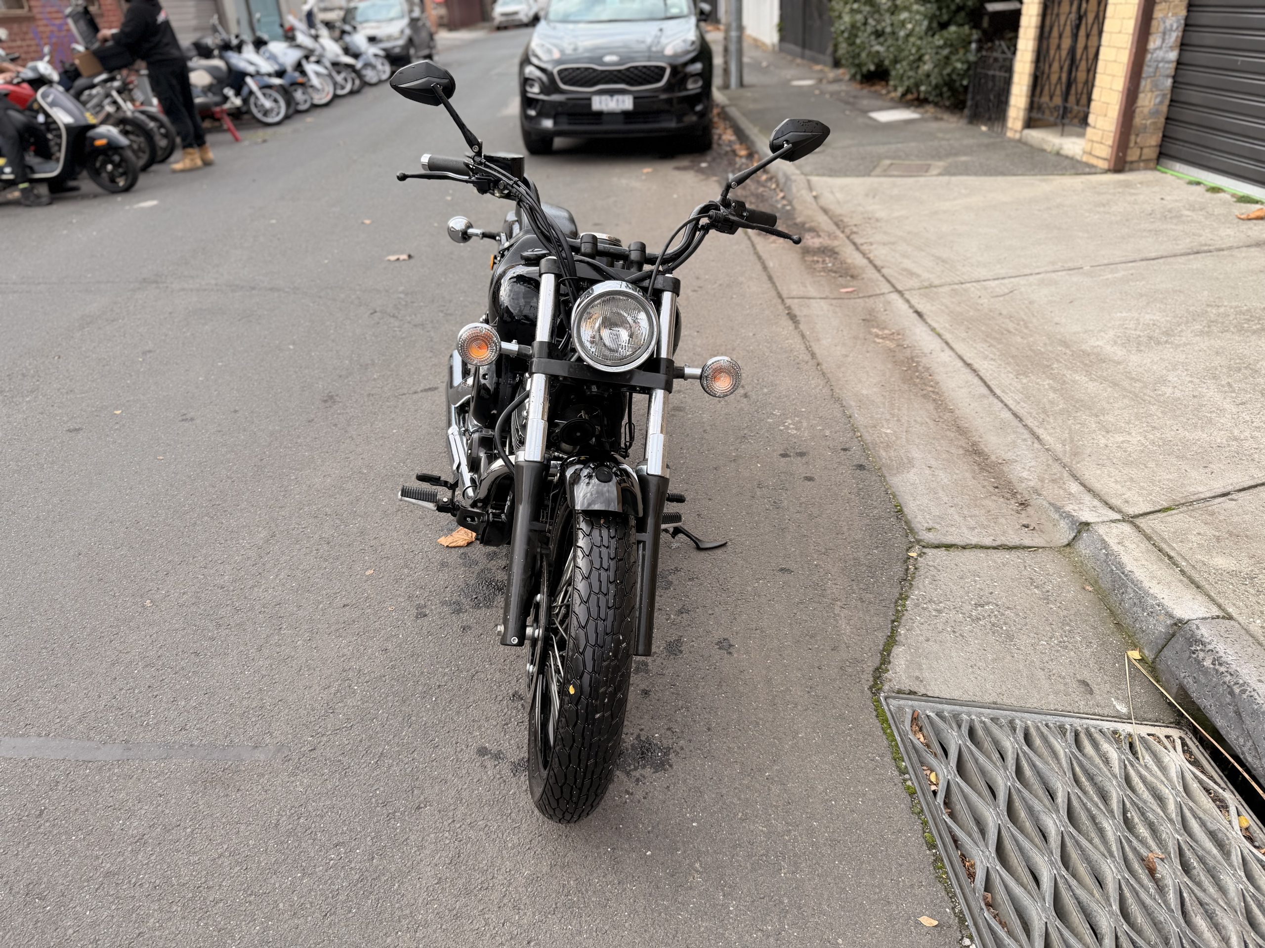Yamaha XVS 650 Custom - Image 8