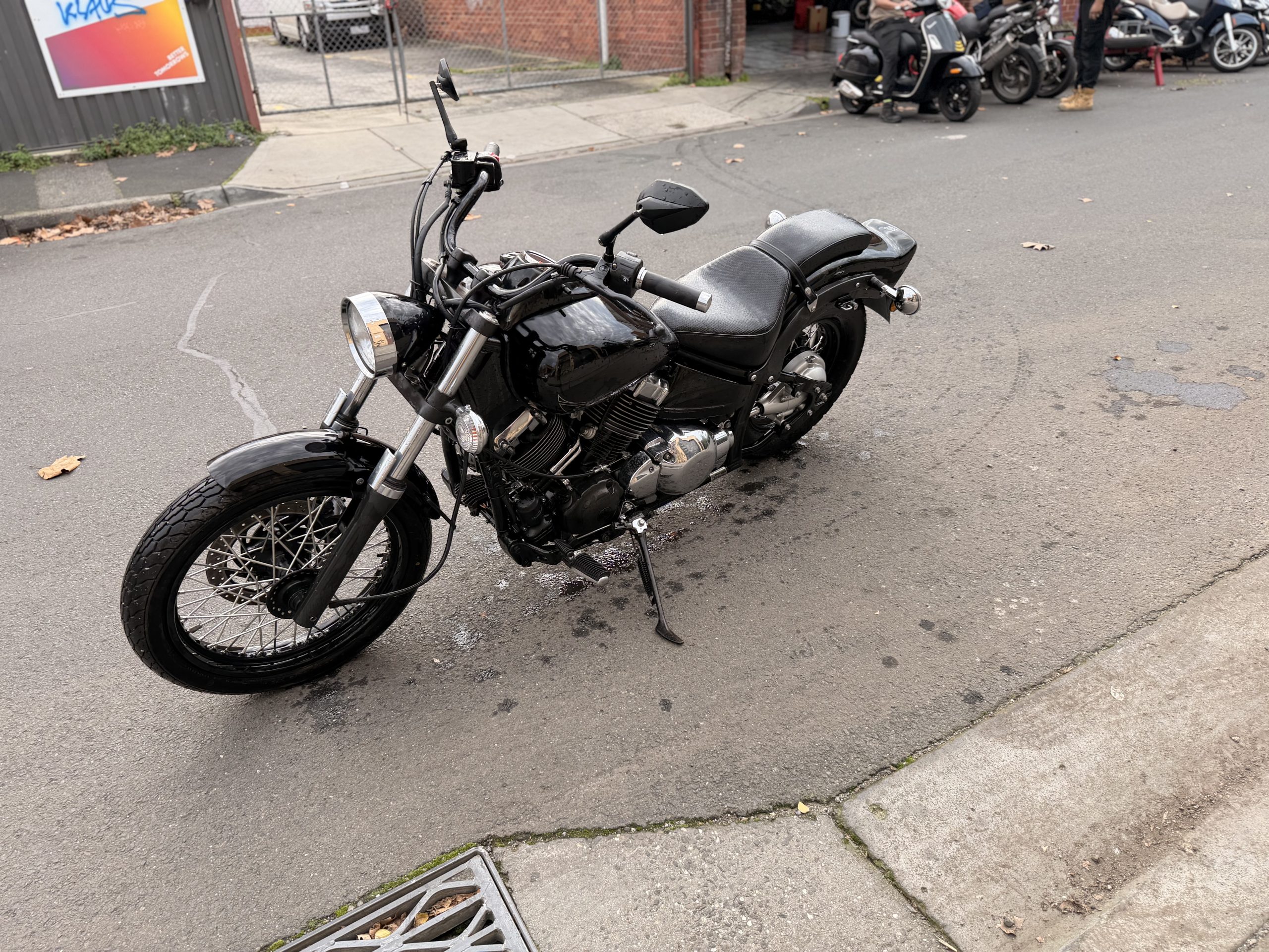 Yamaha XVS 650 Custom - Image 12