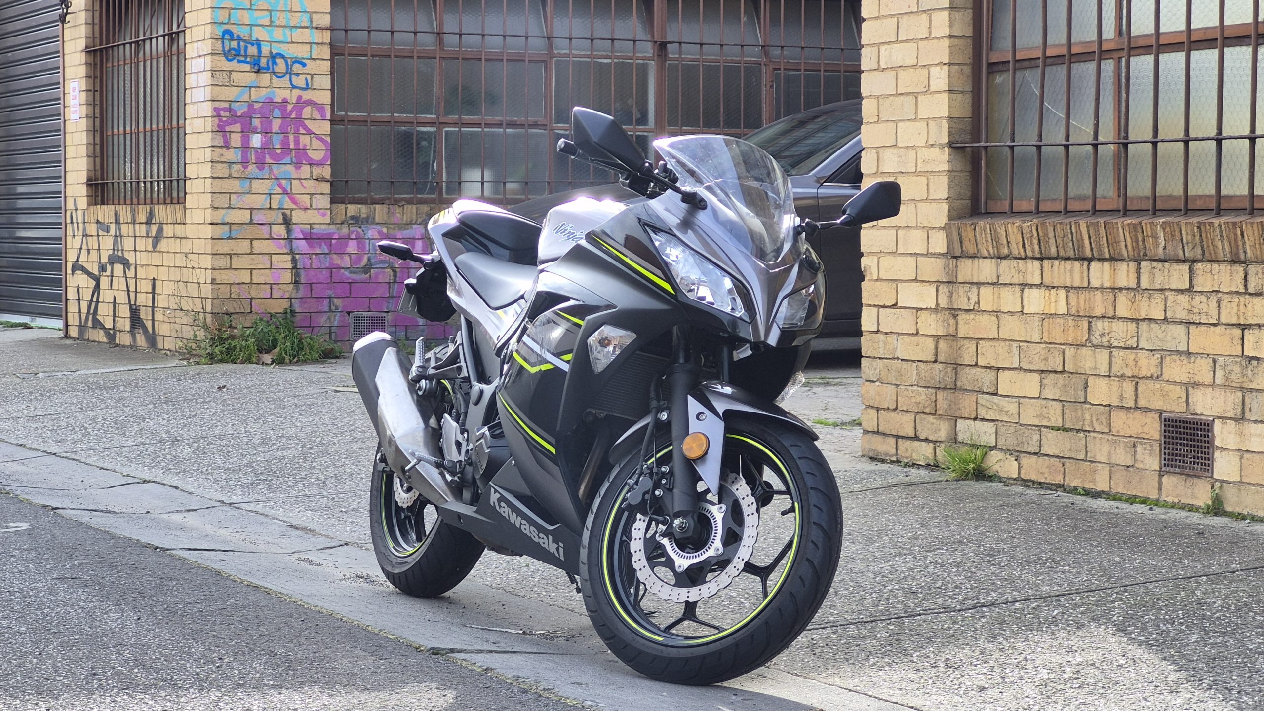 Kawasaki Ninja 300 ABS 2 Kawasaki Ninja 300 ABS - Image 2