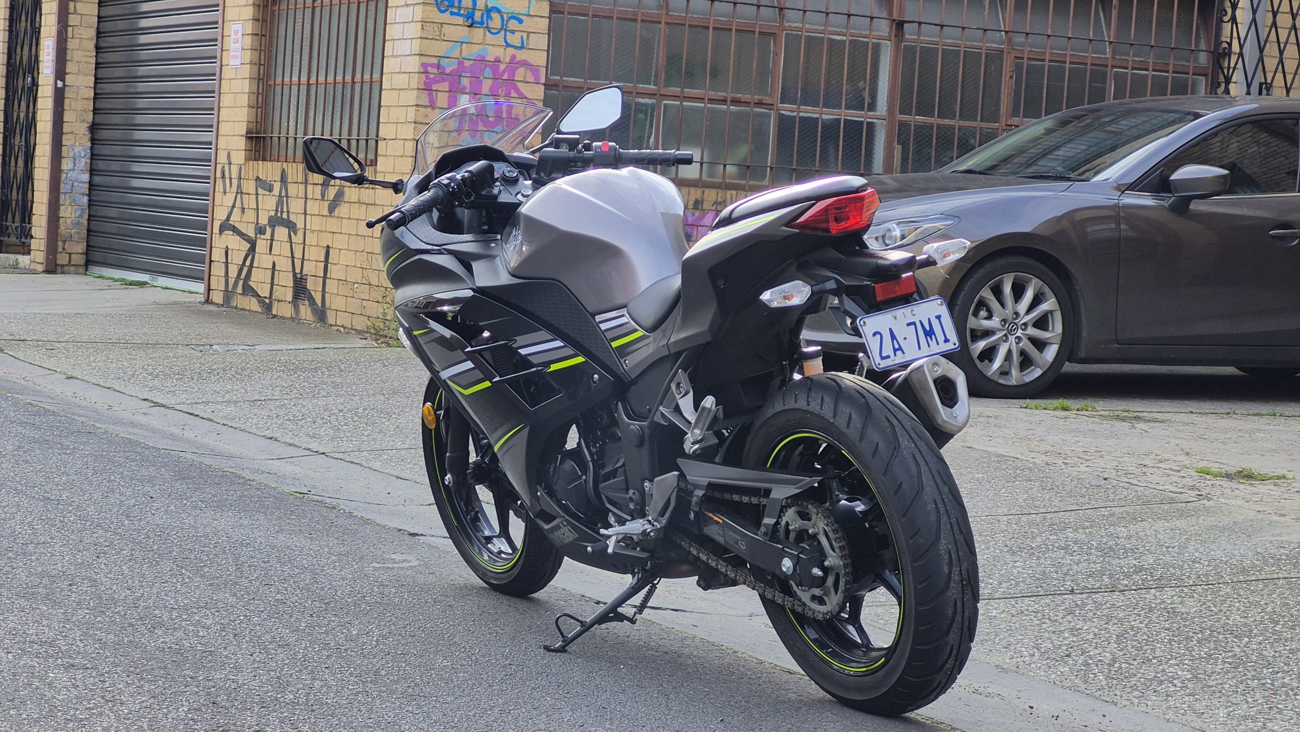 Kawasaki Ninja 300 ABS 12 Kawasaki Ninja 300 ABS - Image 12