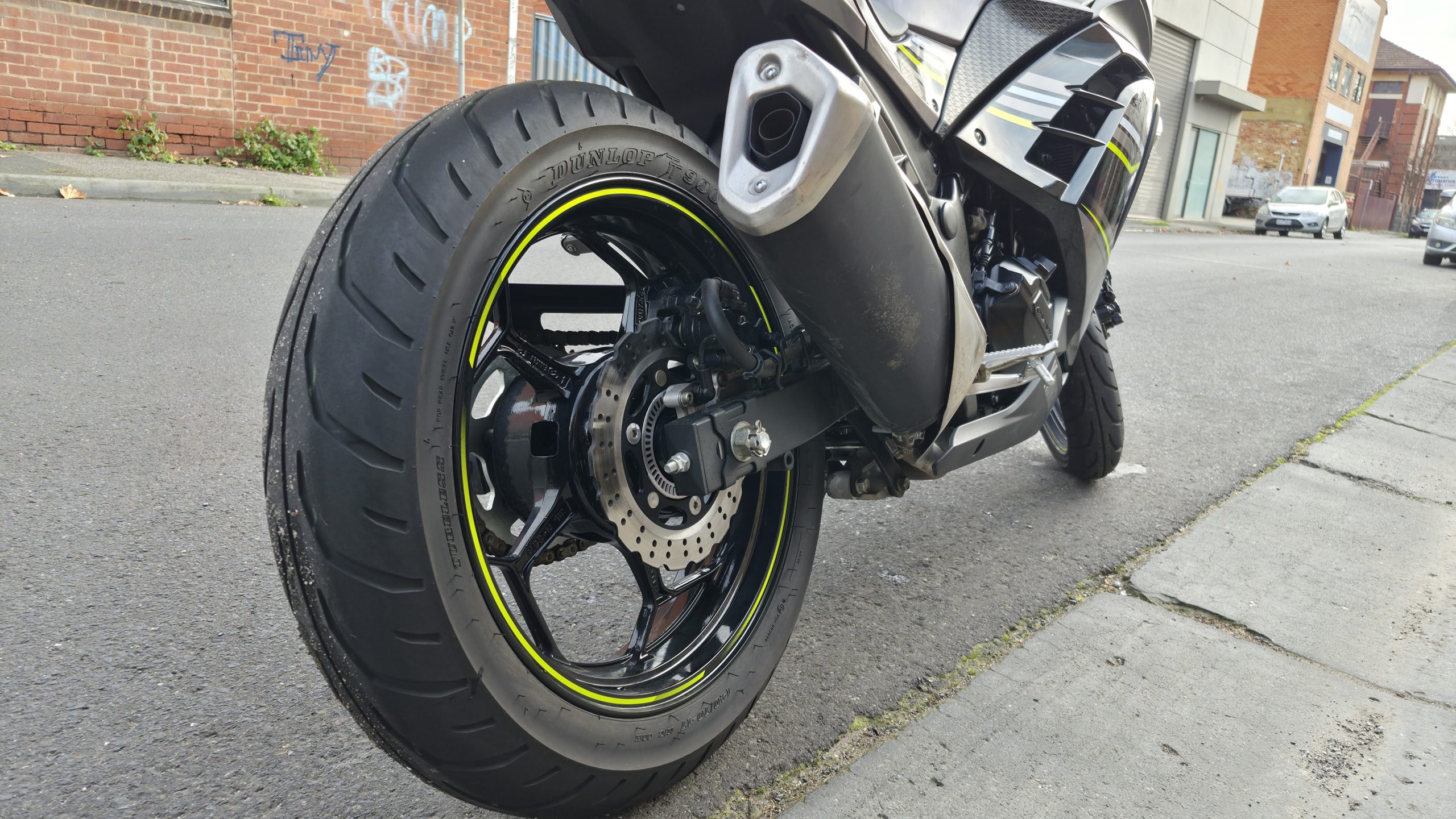Kawasaki Ninja 300 ABS 20 Kawasaki Ninja 300 ABS - Image 20