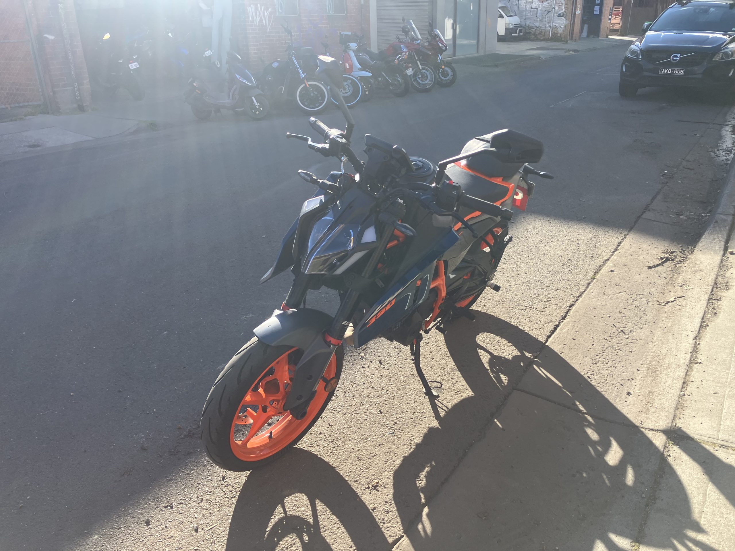 KTM Duke 390 13 KTM Duke 390 - Image 13