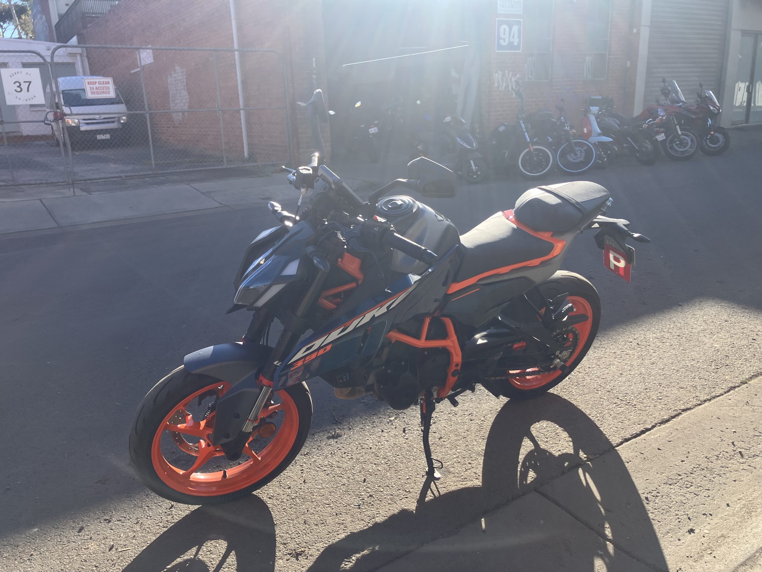 KTM Duke 390 15 KTM Duke 390 - Image 15