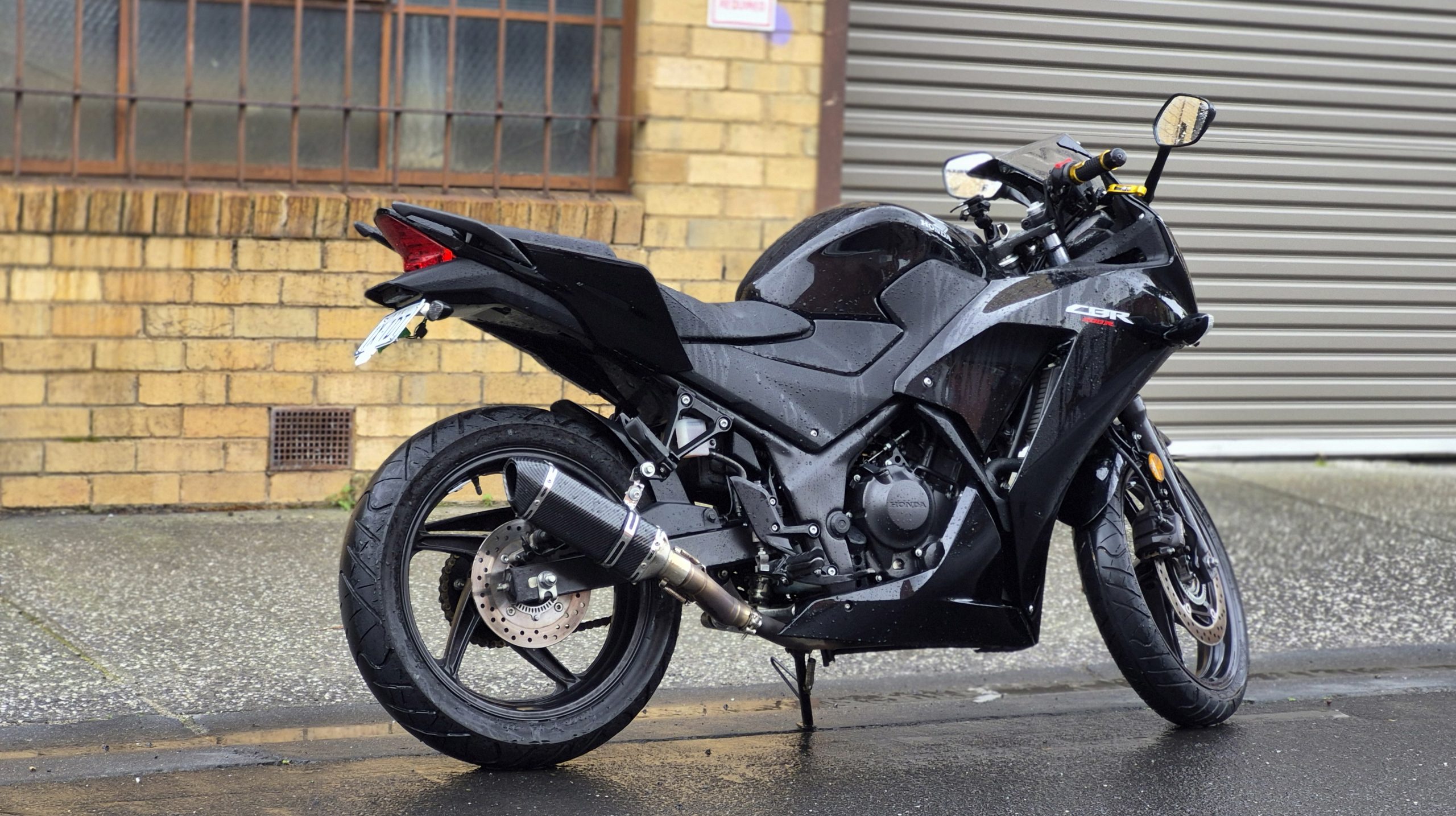 Honda CBR 300 ABS 9 Honda CBR 300 ABS - Image 9