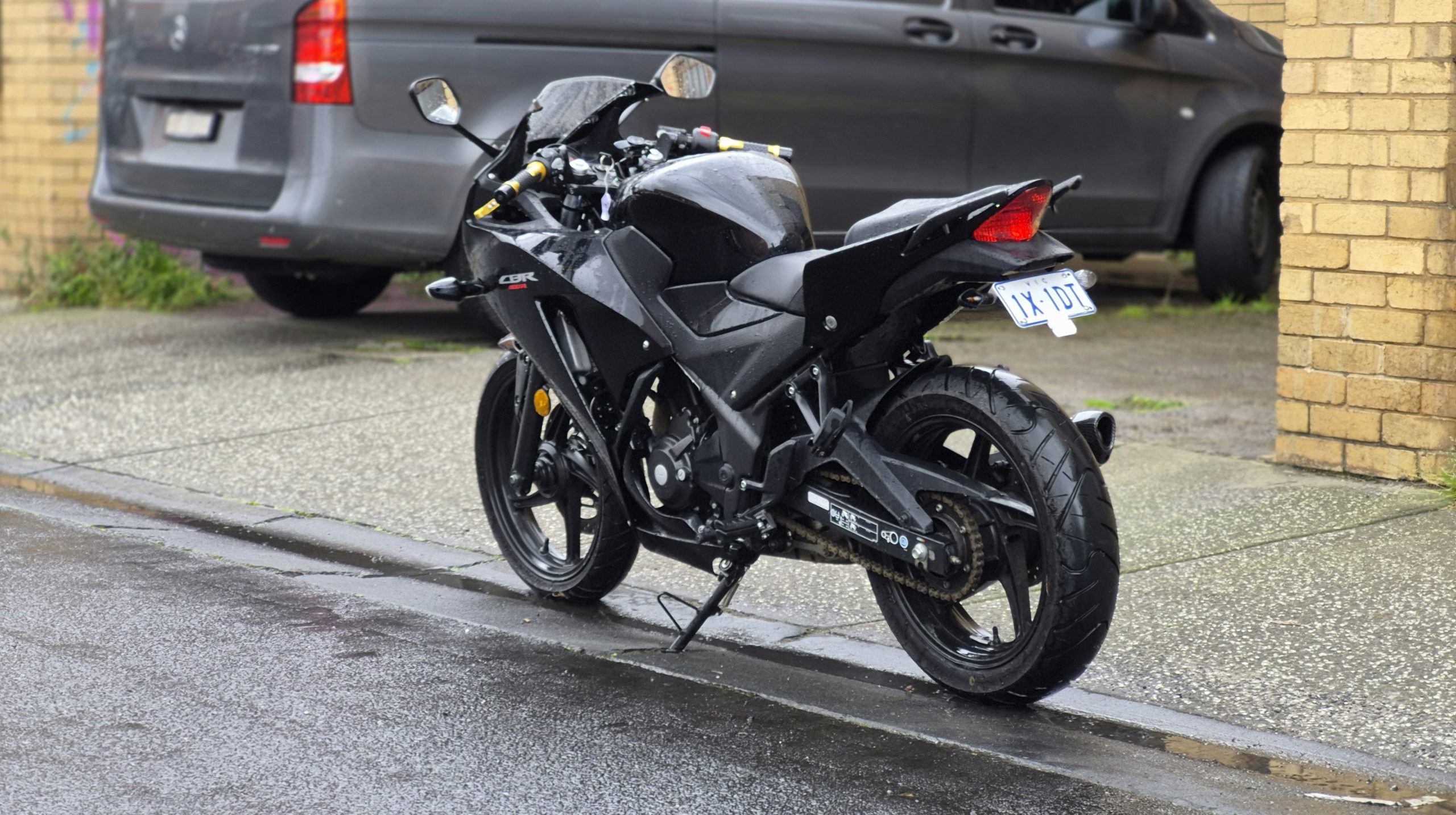 Honda CBR 300 ABS 14 Honda CBR 300 ABS - Image 14