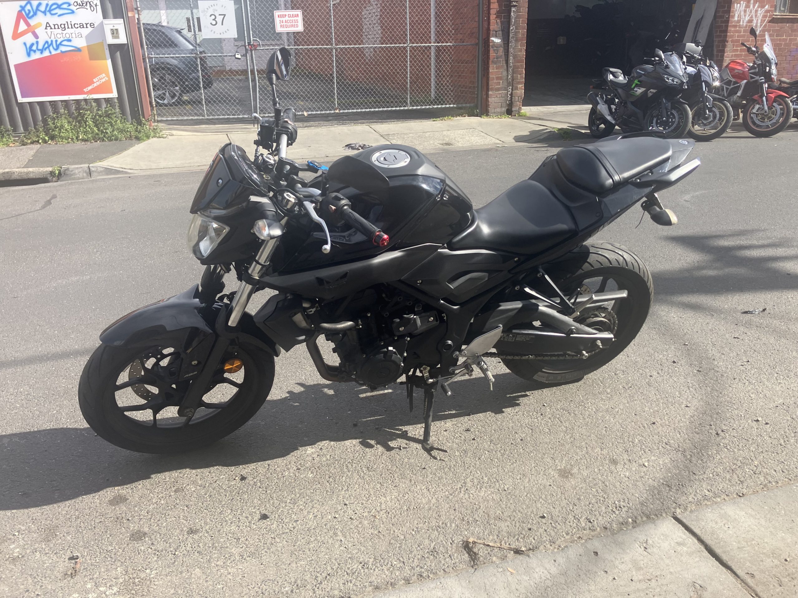 Honda CB300R 13 Honda CB300R - Image 13