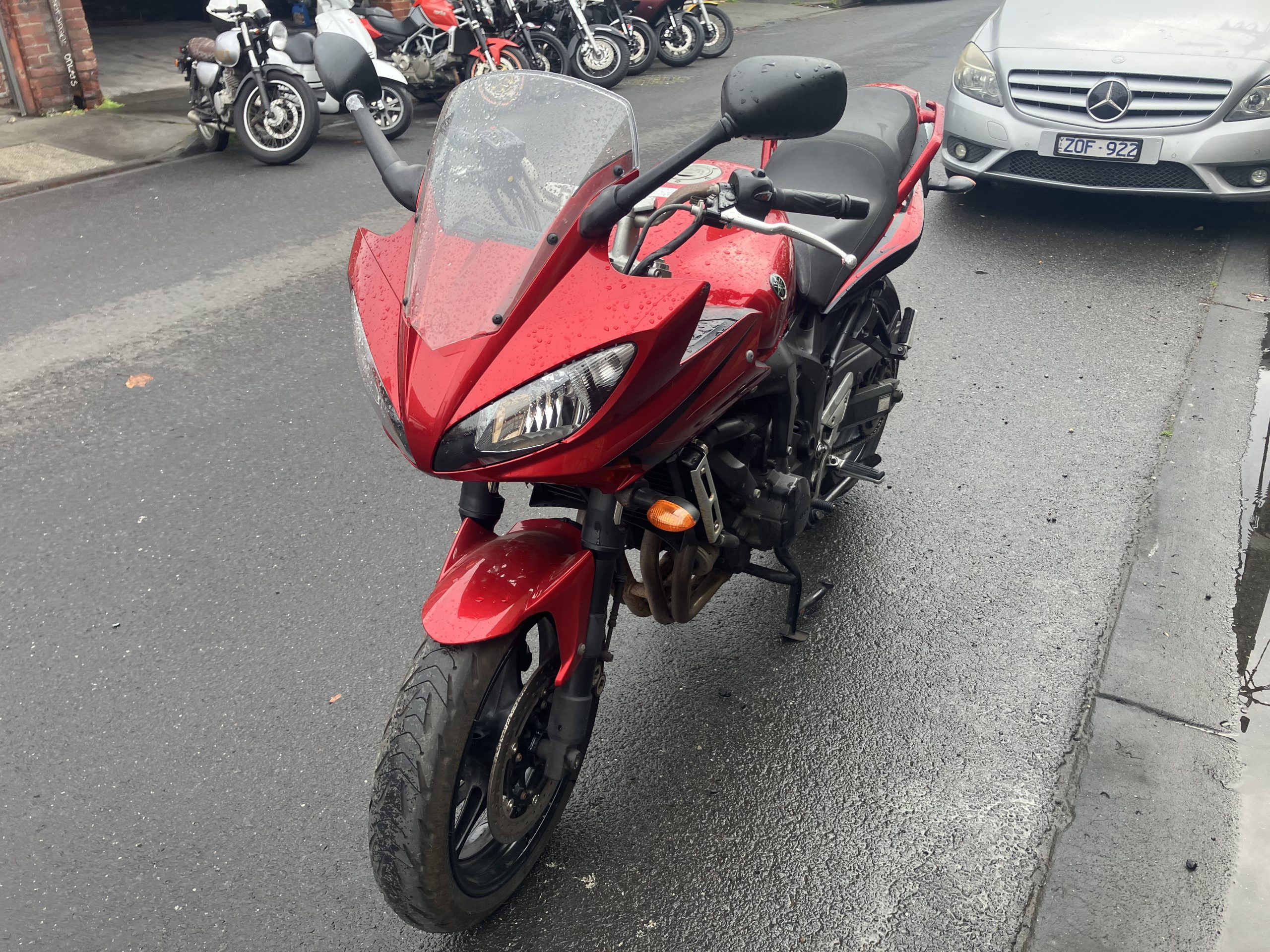 Yamaha FZ6S Fazer 14 Yamaha FZ6S Fazer - Image 14