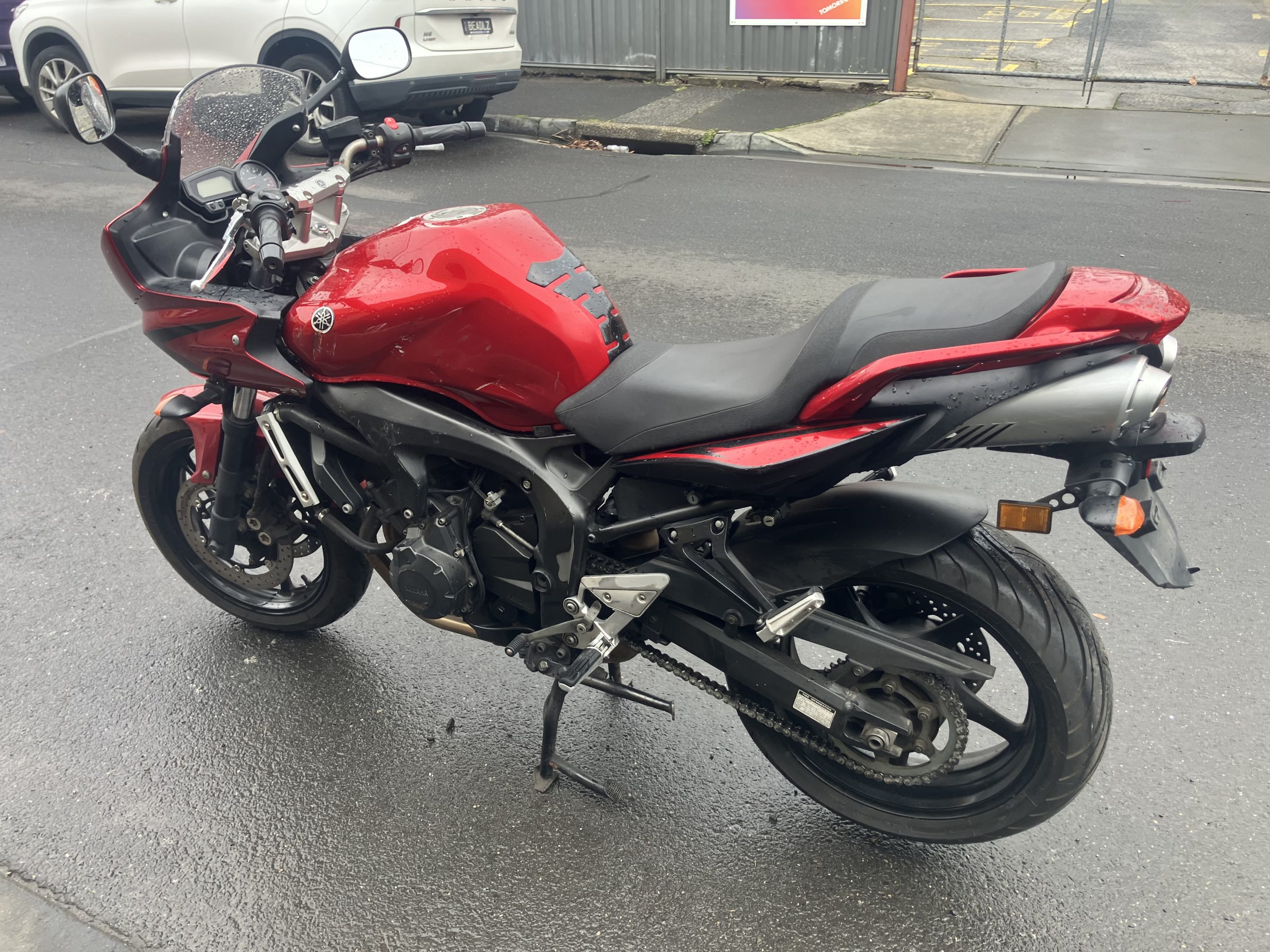 Yamaha FZ6S Fazer 21 Yamaha FZ6S Fazer - Image 21