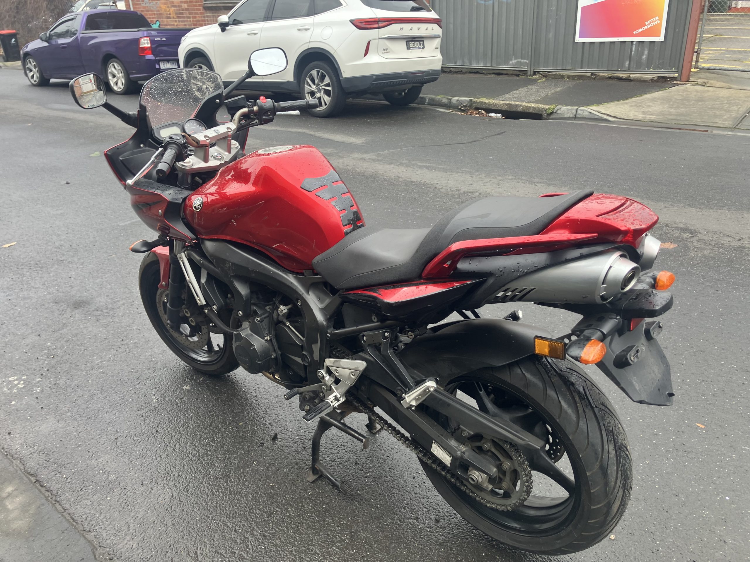 Yamaha FZ6S Fazer 22 Yamaha FZ6S Fazer - Image 22