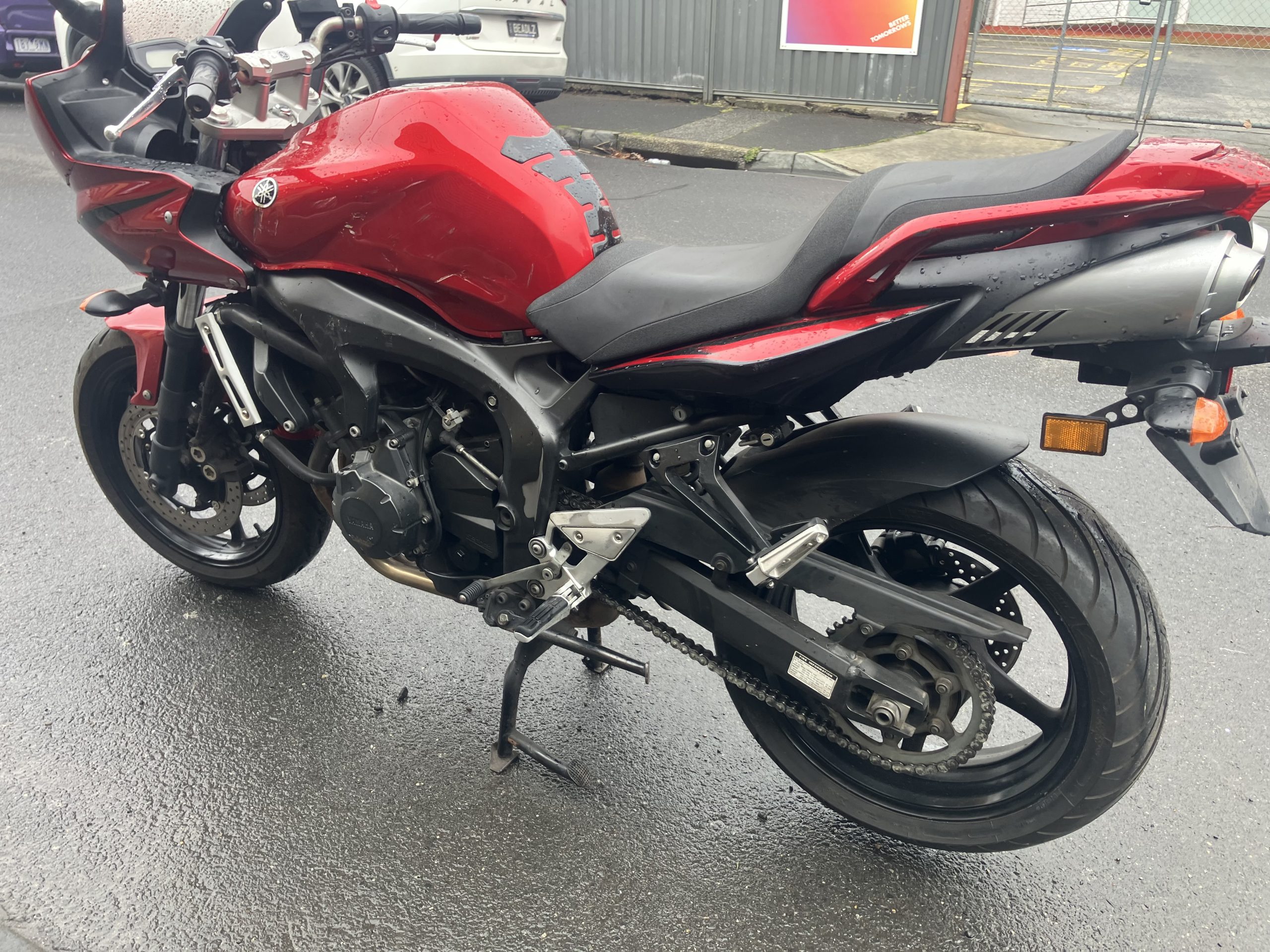 Yamaha FZ6S Fazer 35 Yamaha FZ6S Fazer - Image 35