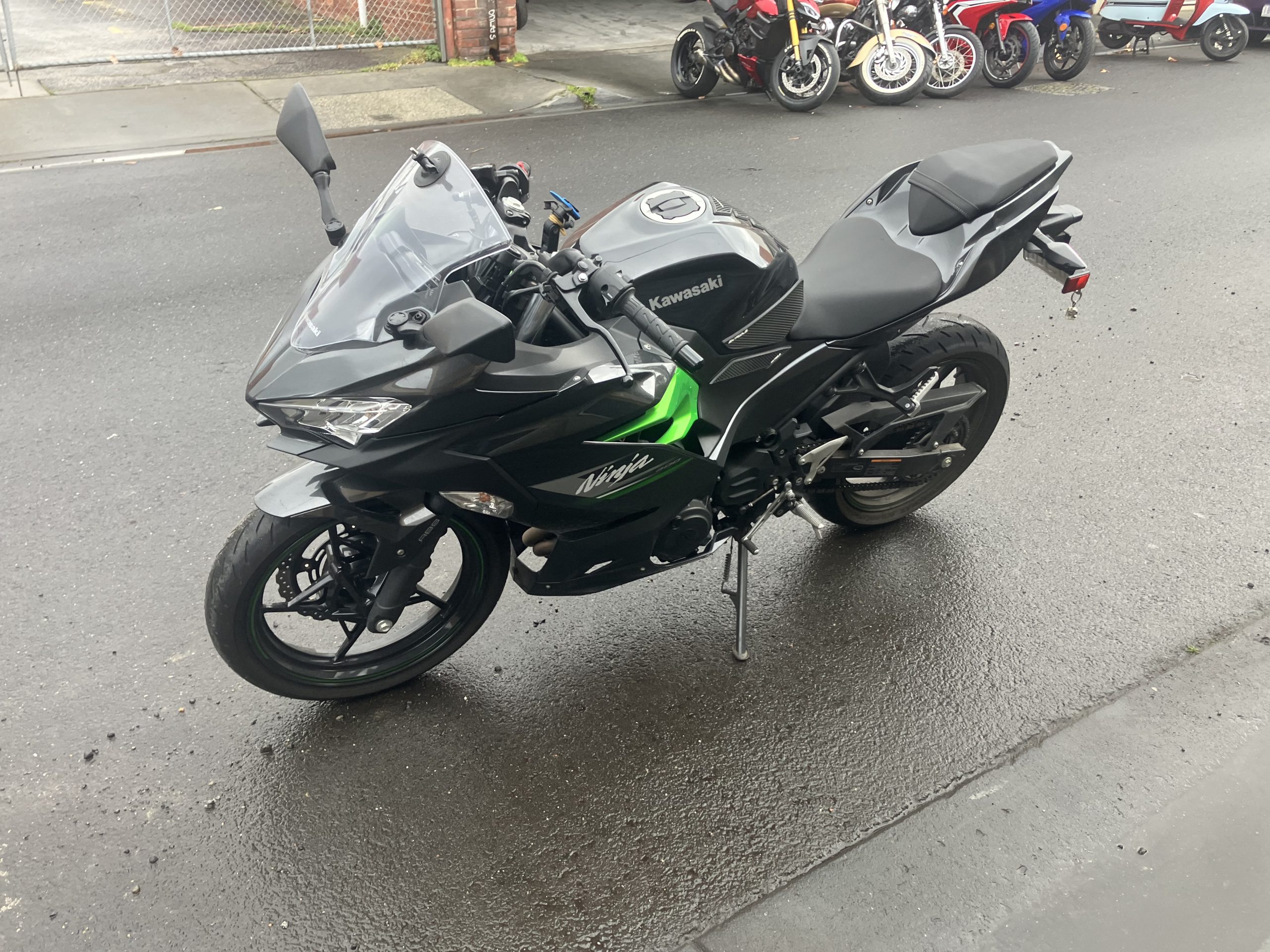 Kawasaki Ninja 400 14 Kawasaki Ninja 400 - Image 14