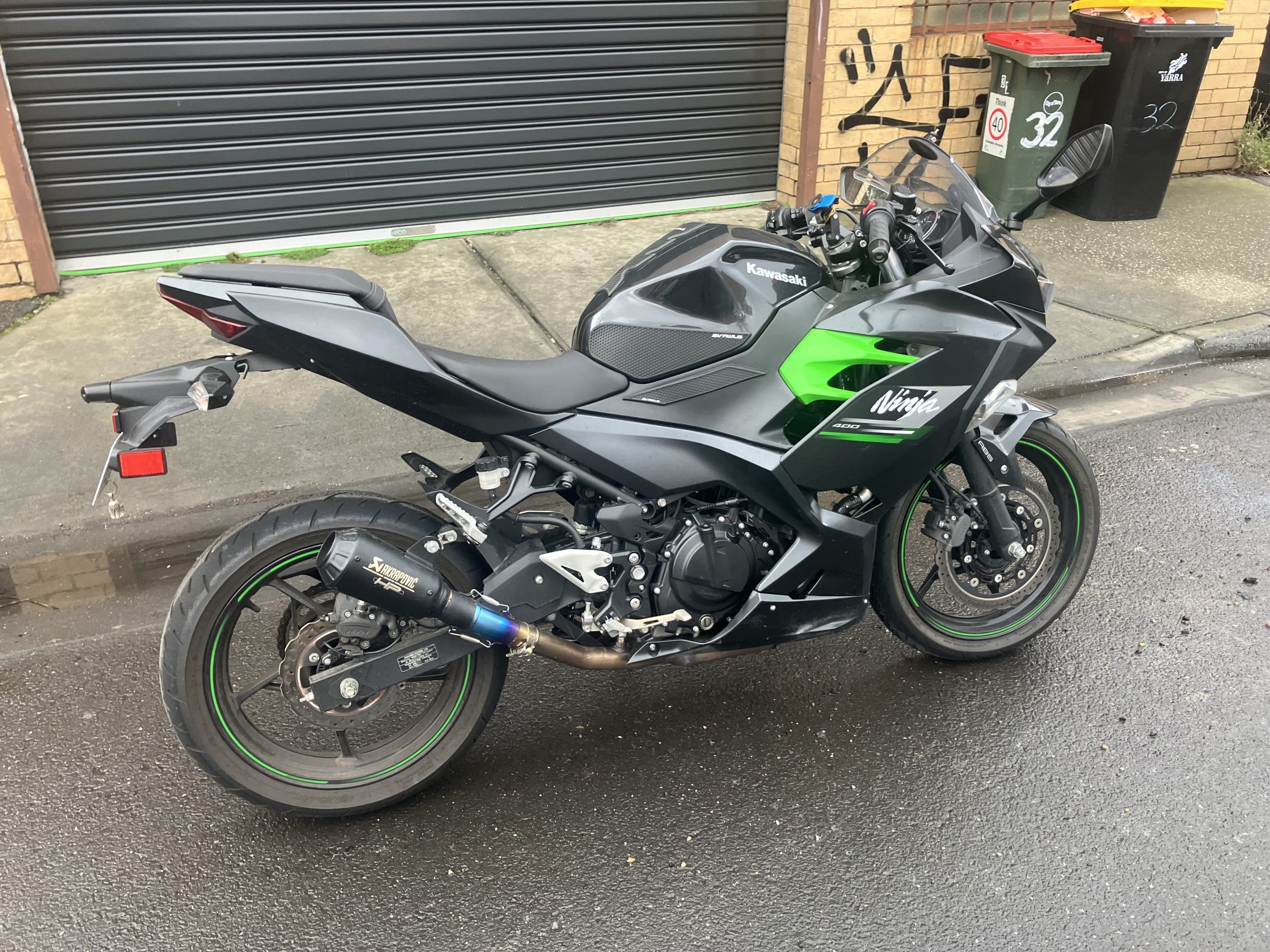 Kawasaki Ninja 400 28 Kawasaki Ninja 400 - Image 28
