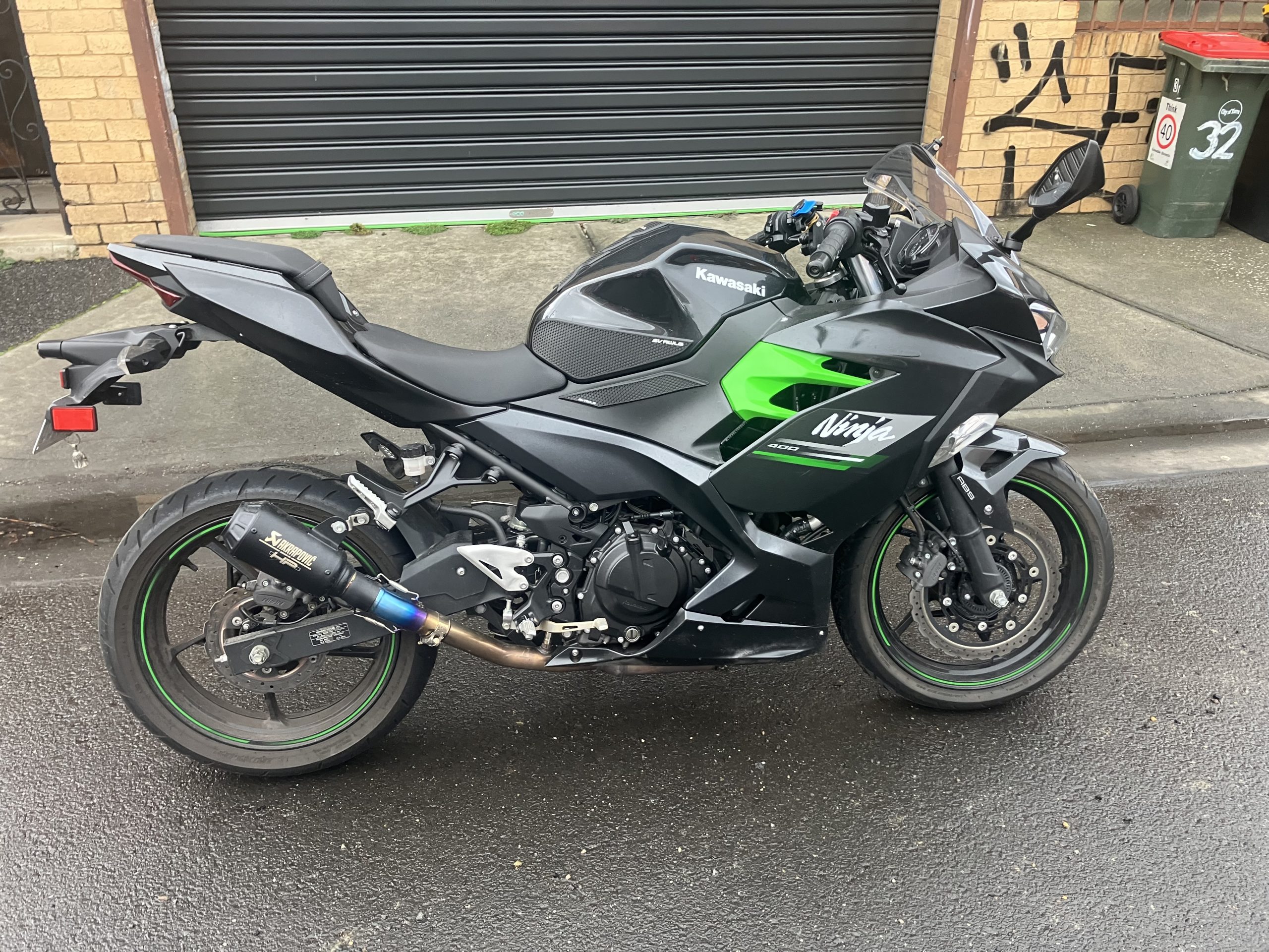 Kawasaki Ninja 400 29 Kawasaki Ninja 400 - Image 29