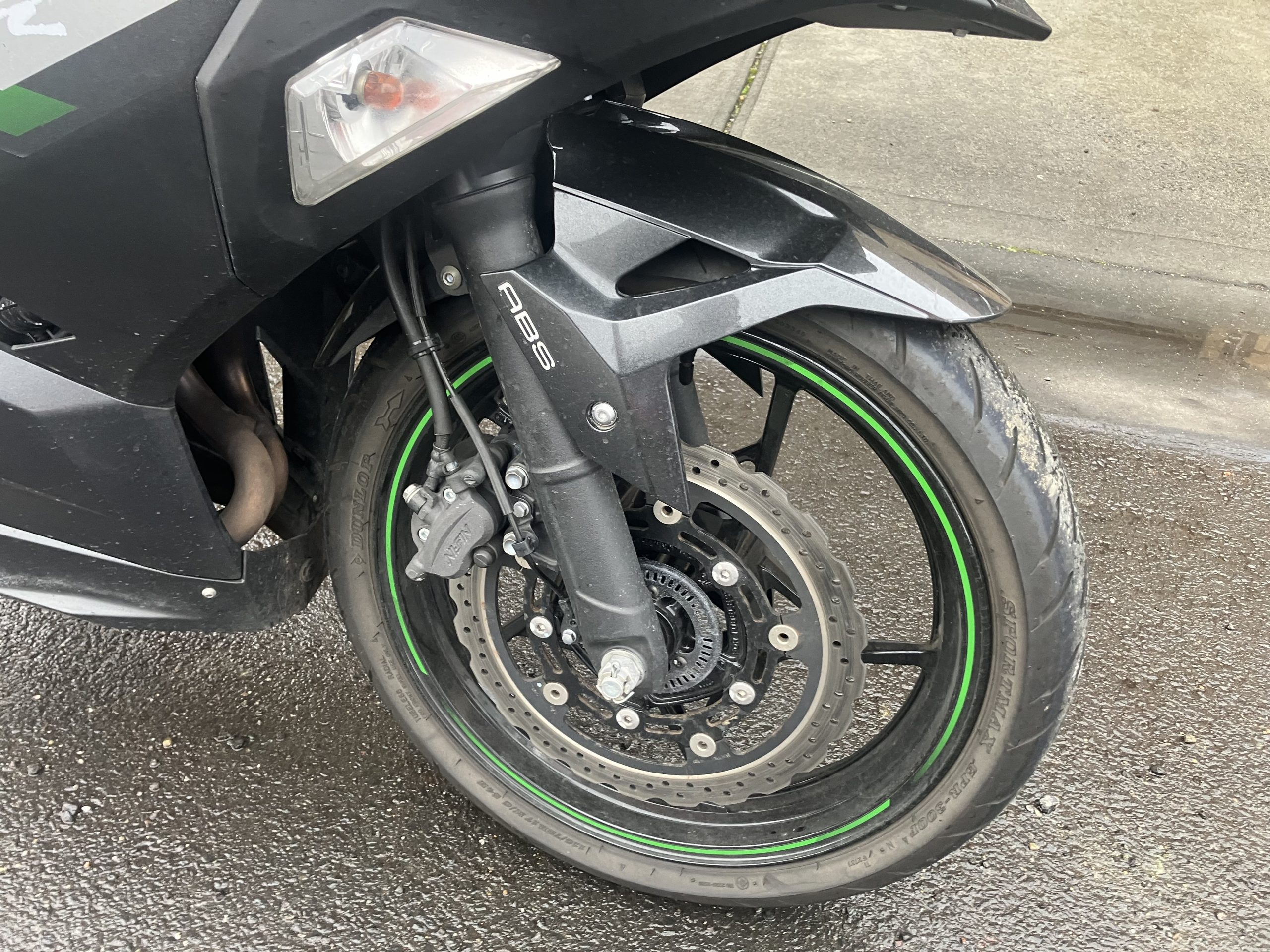 Kawasaki Ninja 400 31 Kawasaki Ninja 400 - Image 31