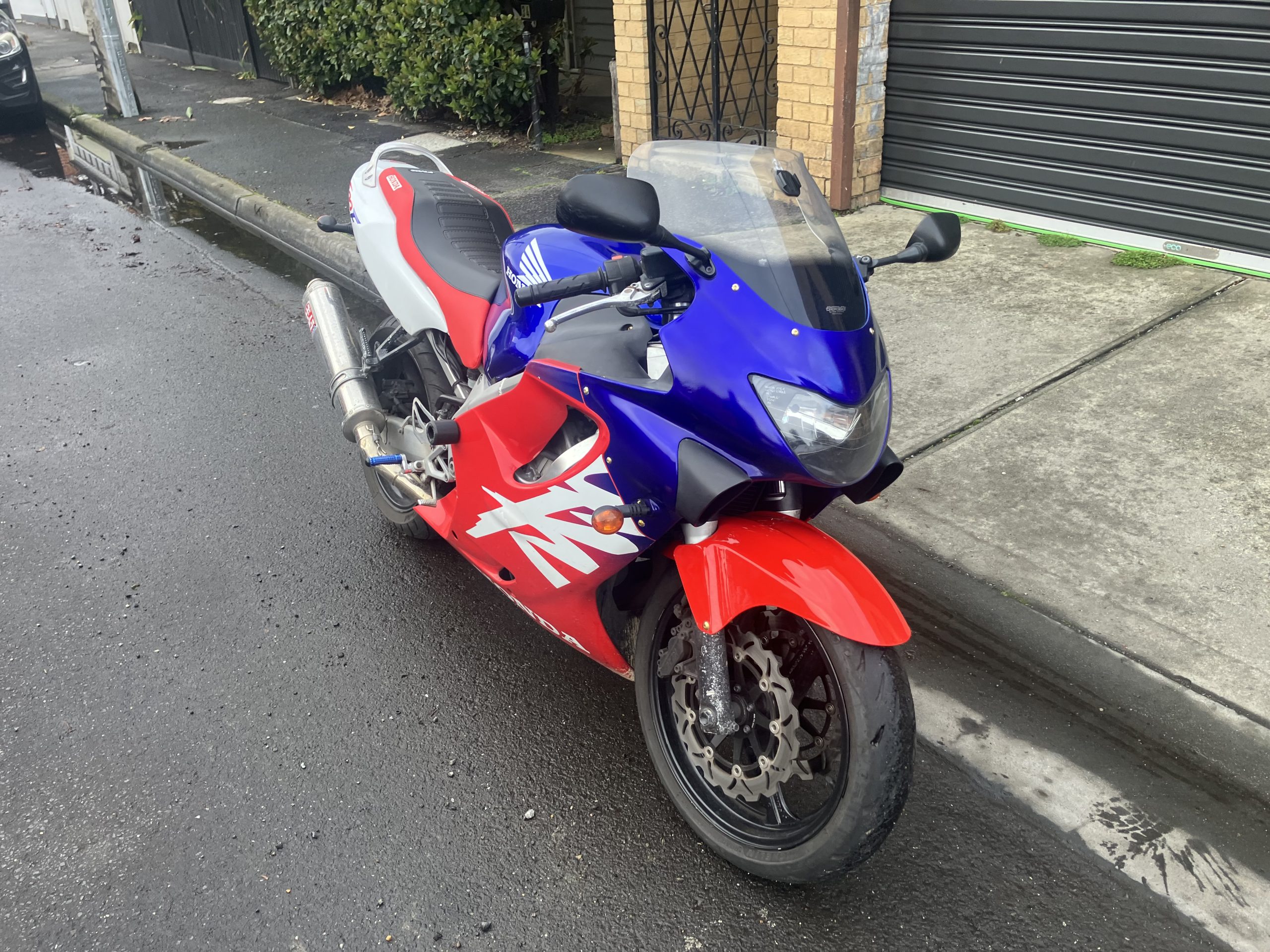 Honda CBR600F 6 Honda CBR600F - Image 6
