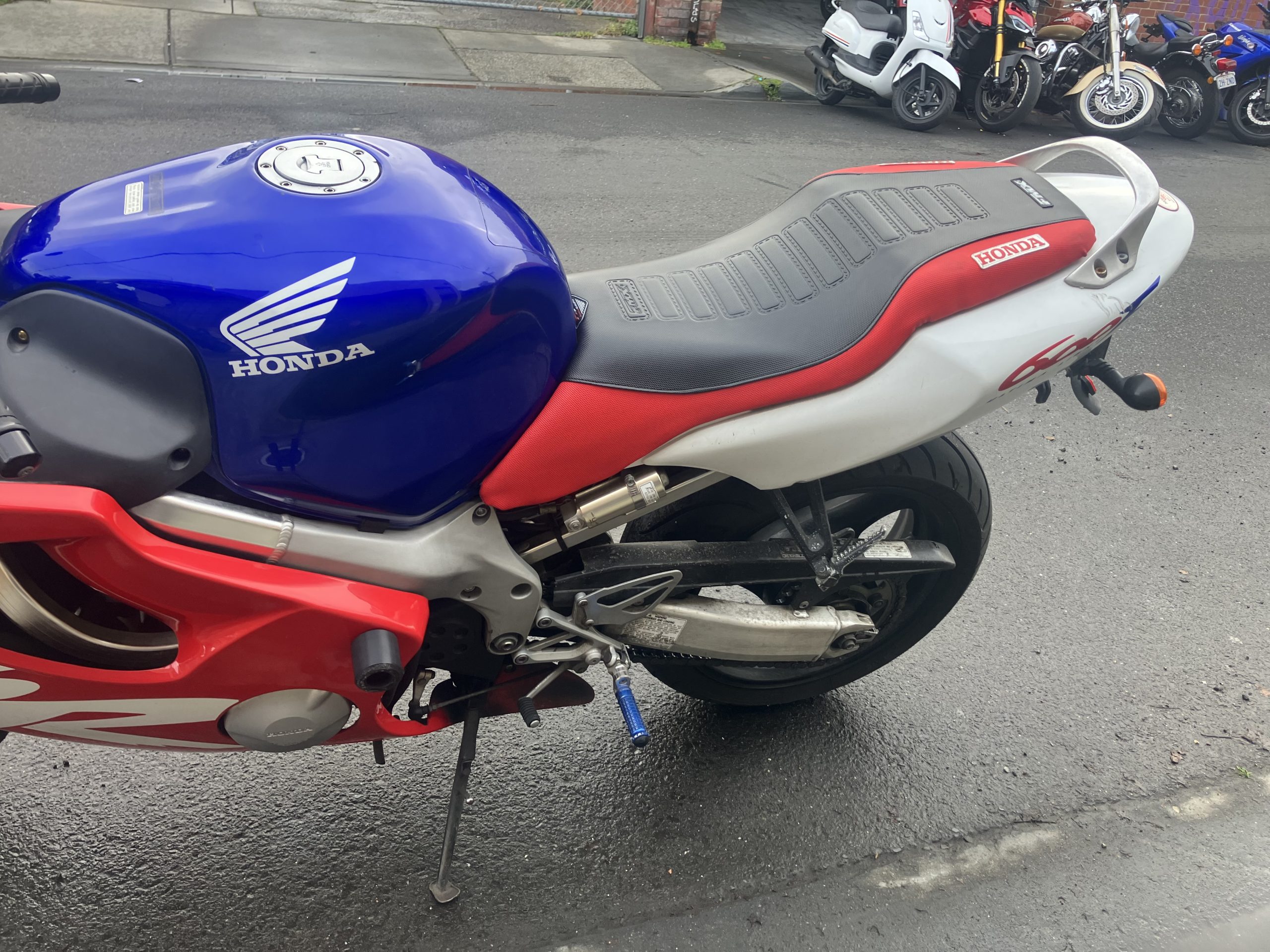 Honda CBR600F 29 Honda CBR600F - Image 29