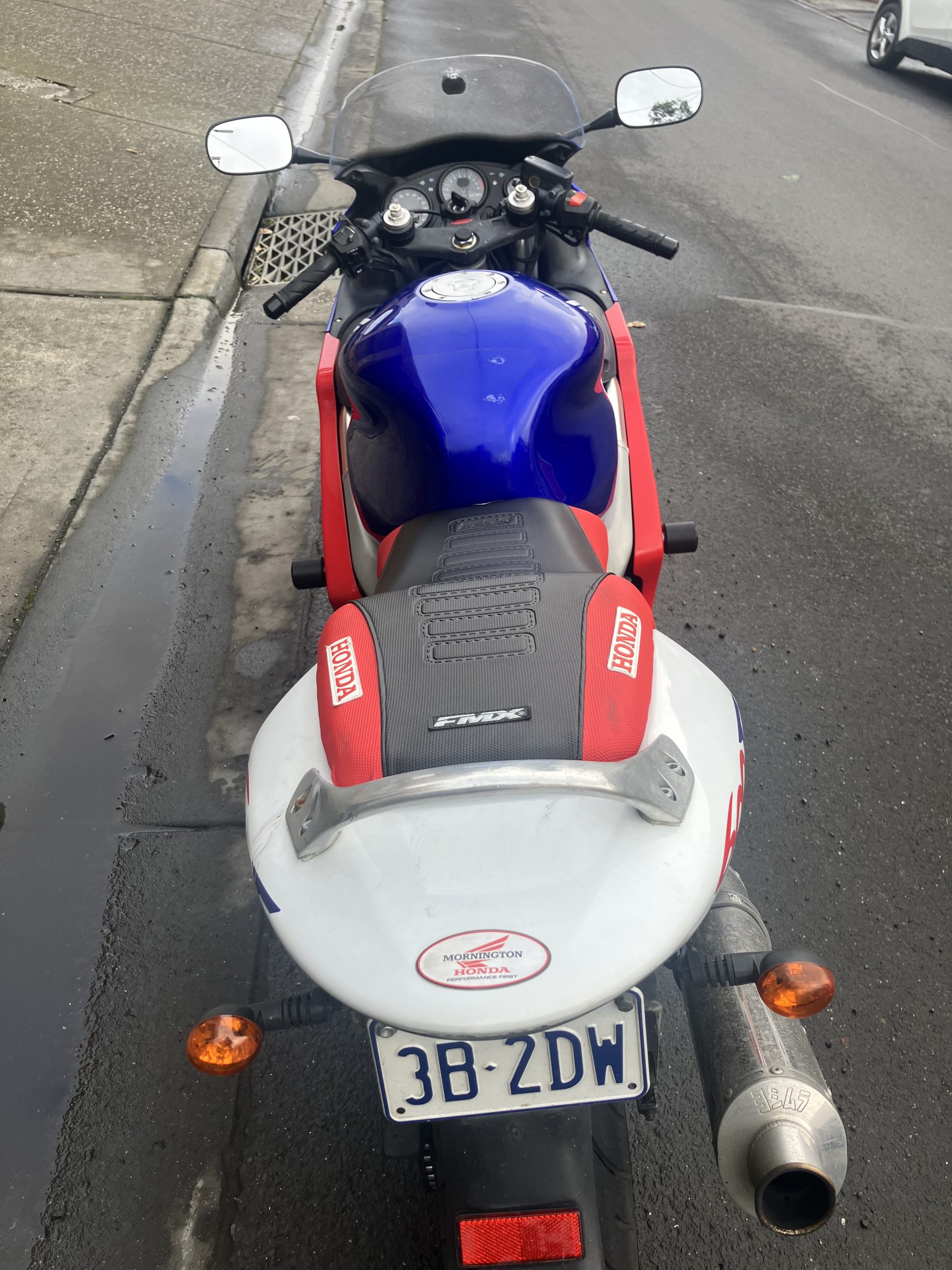 Honda CBR600F 30 Honda CBR600F - Image 30