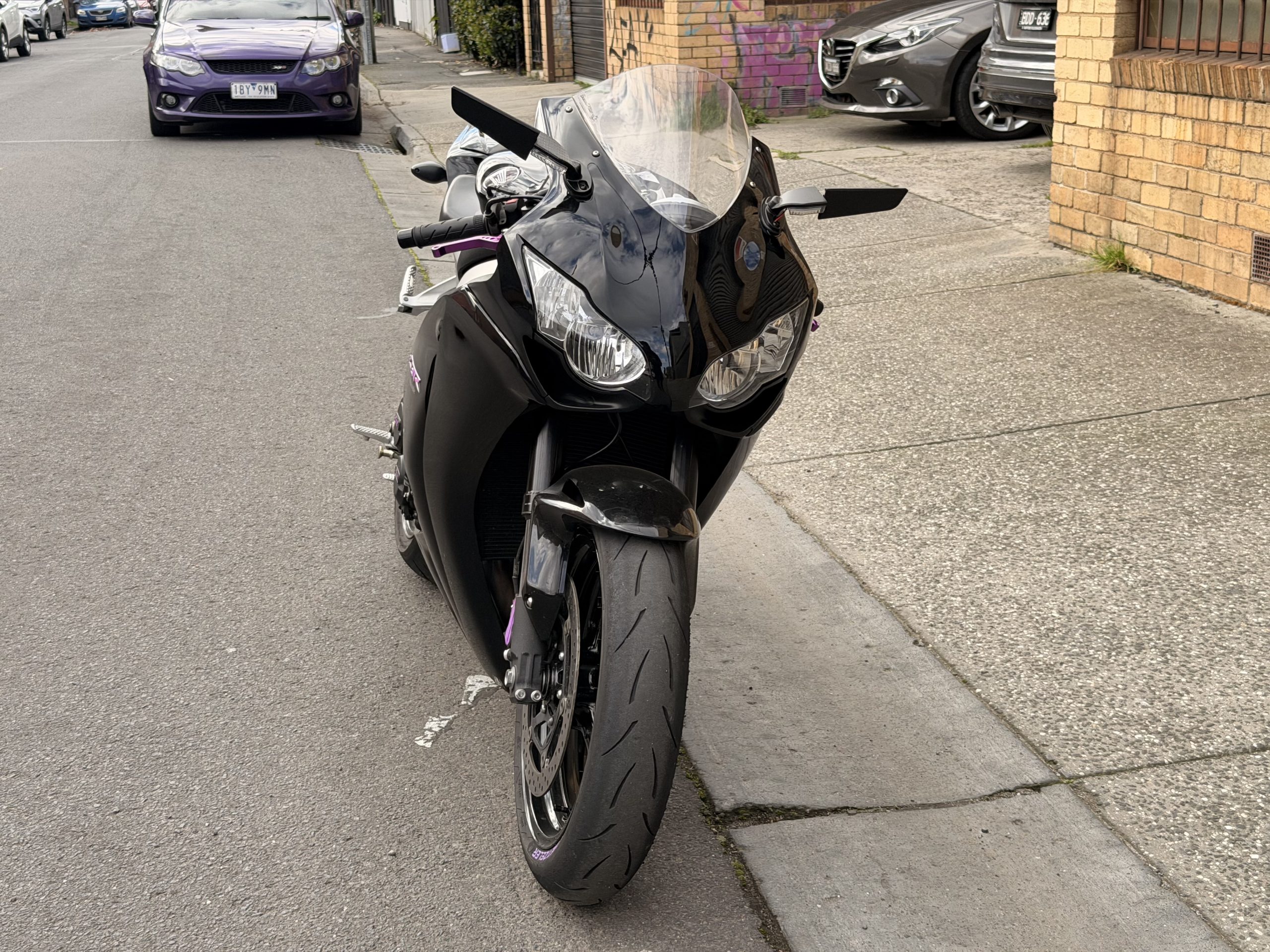 Honda CBR1000RR 9 Honda CBR1000RR - Image 9