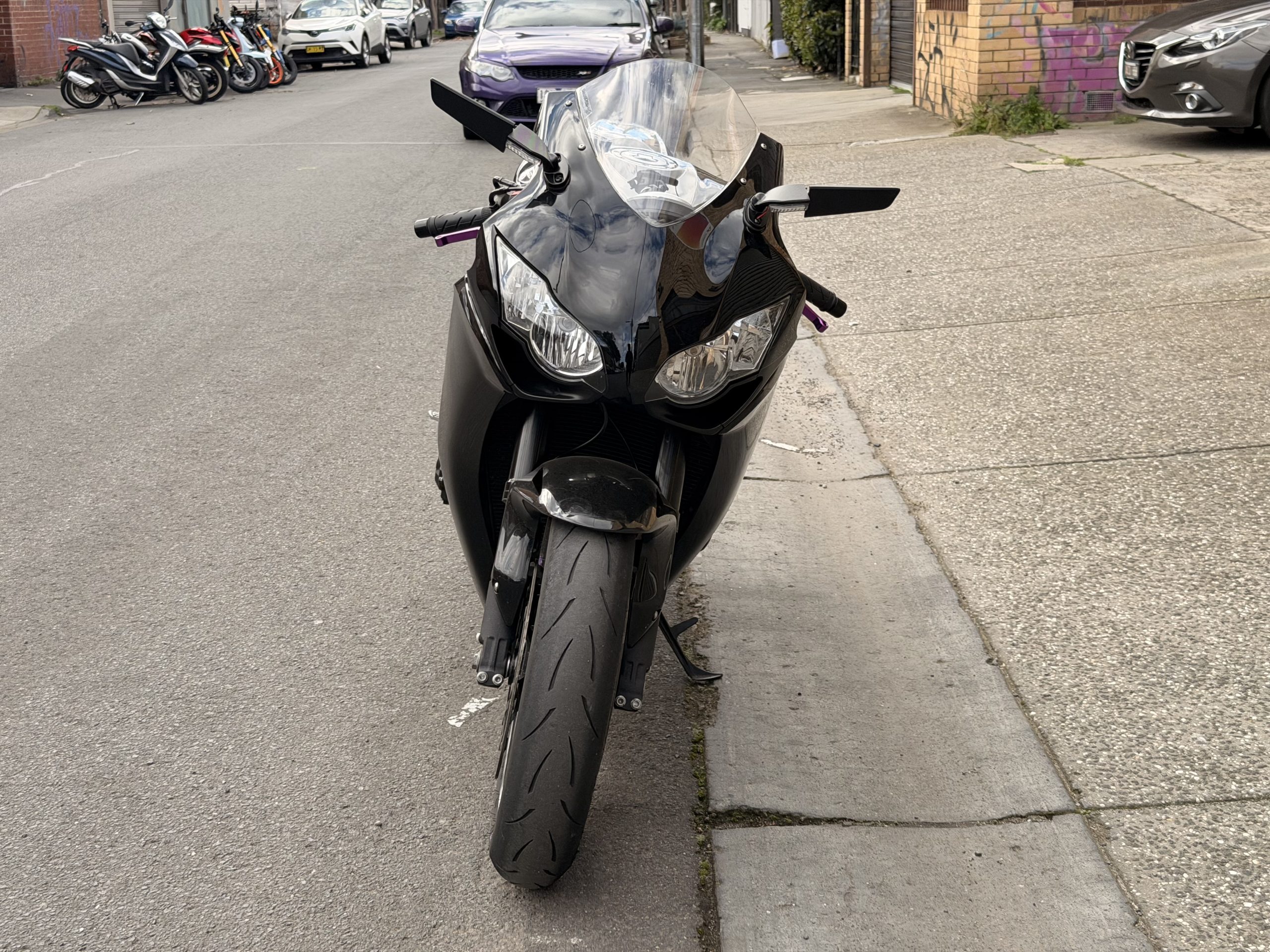 Honda CBR1000RR 10 Honda CBR1000RR - Image 10