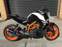 KTM 390 Duke