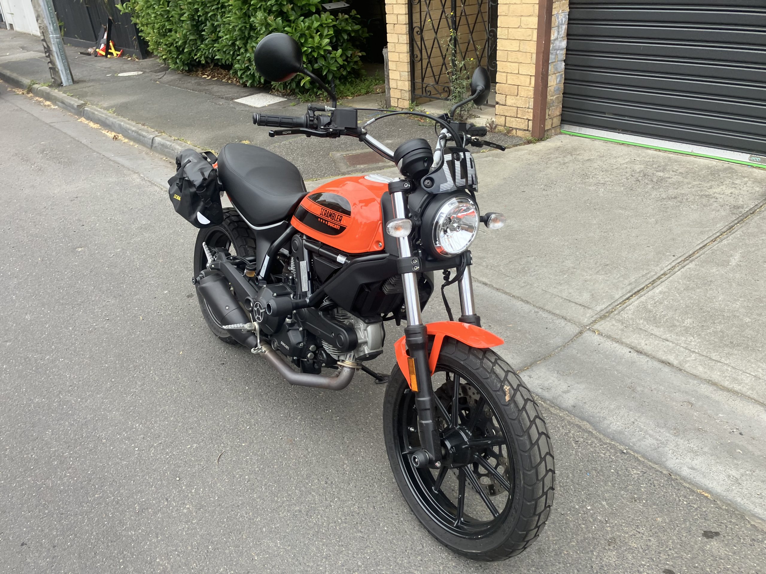 Ducati Scrambler 400 Sixty2 6 Ducati Scrambler 400 Sixty2 - Image 6