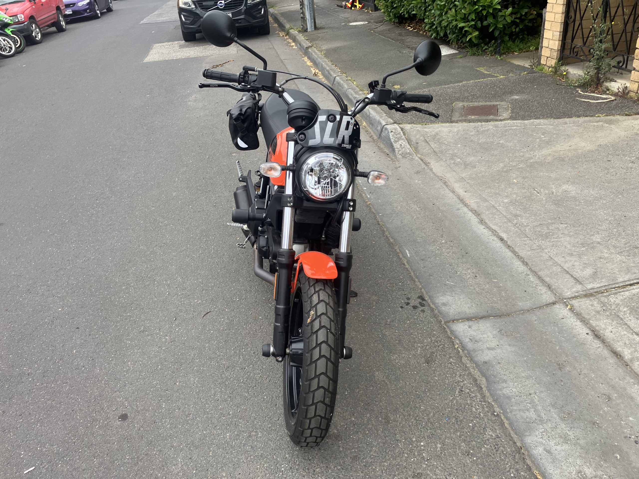 Ducati Scrambler 400 Sixty2 8 Ducati Scrambler 400 Sixty2 - Image 8