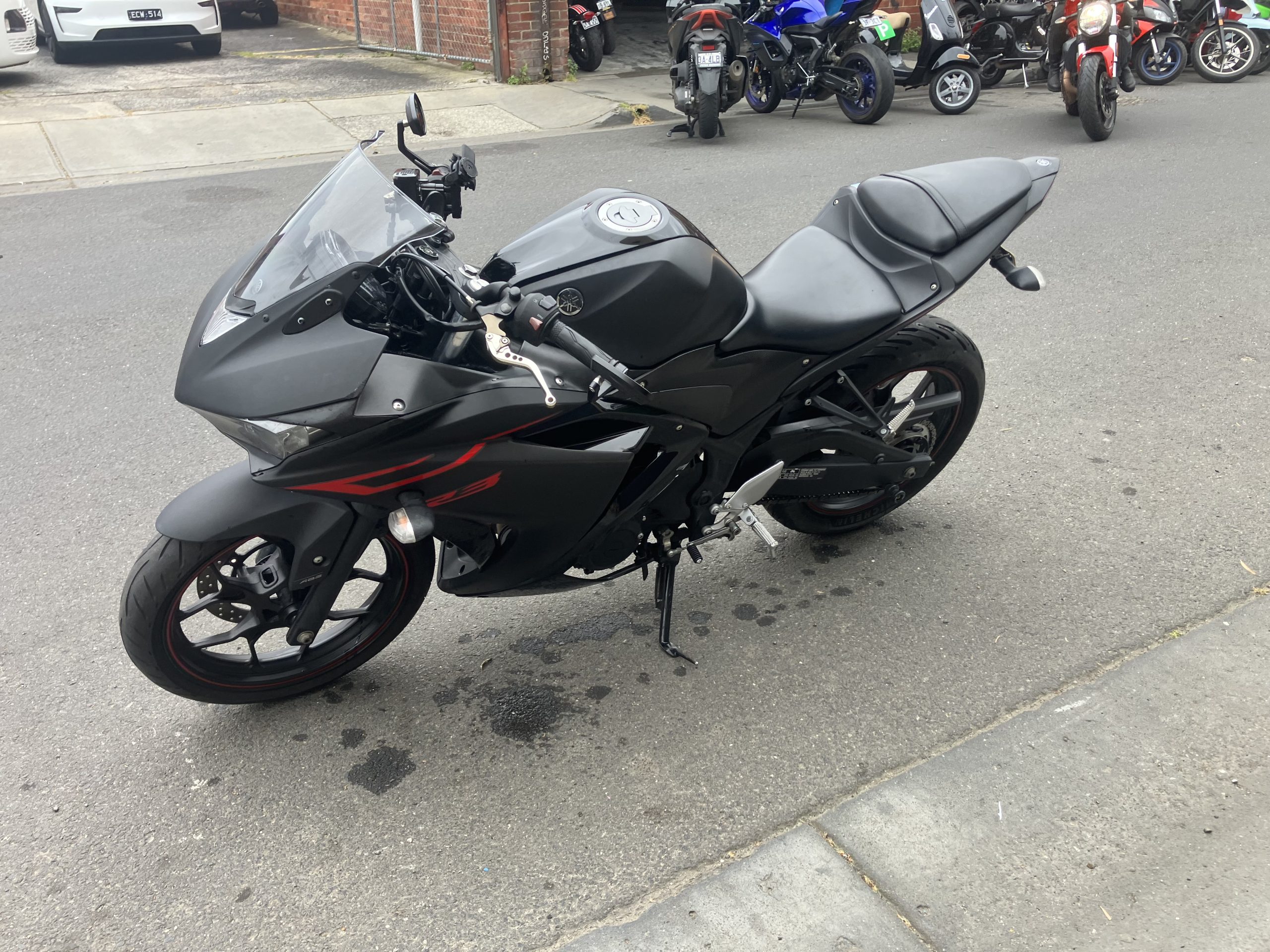 Yamaha R3 12 Yamaha R3 - Image 12