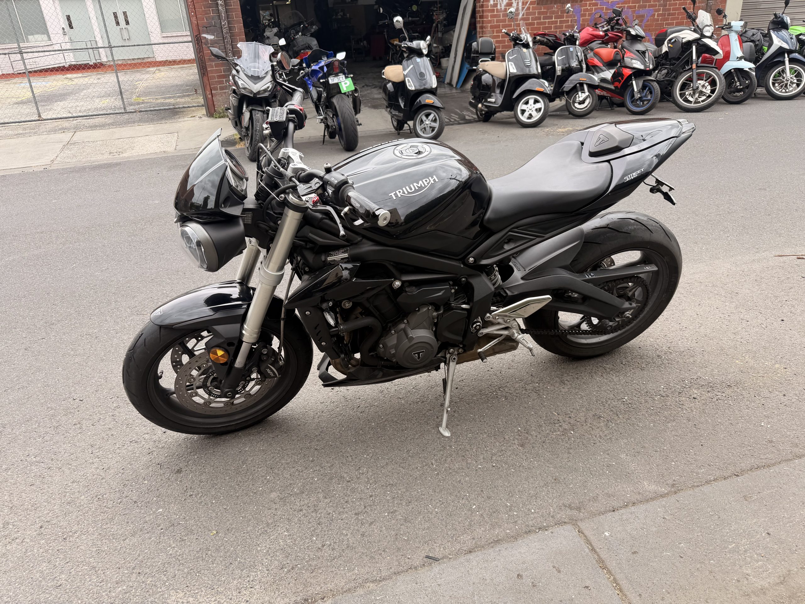 Triumph Street Triple S LAMS 660 12 Triumph Street Triple S LAMS 660 - Image 12