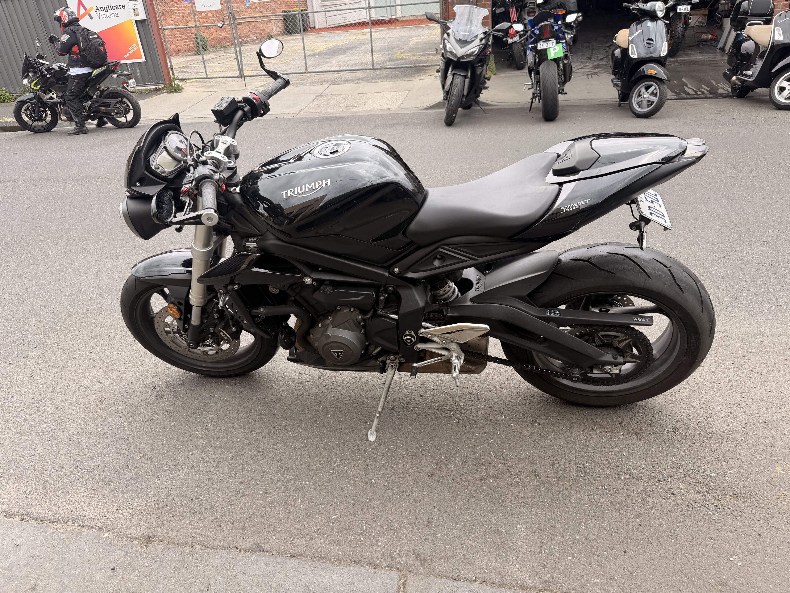 Triumph Street Triple S LAMS 660 14 Triumph Street Triple S LAMS 660 - Image 14