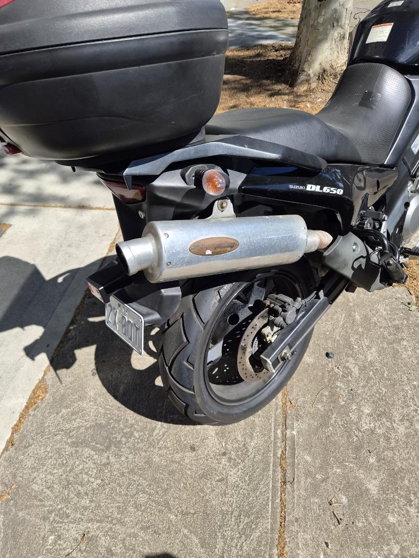 Suzuki Vstrom DL 650 14 Suzuki Vstrom DL 650 - Image 14