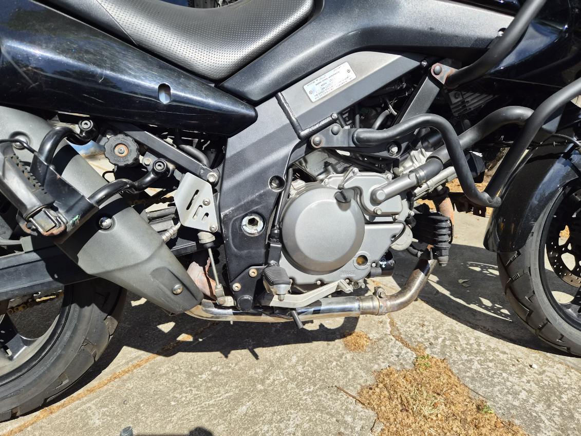Suzuki Vstrom DL 650 15 Suzuki Vstrom DL 650 - Image 15