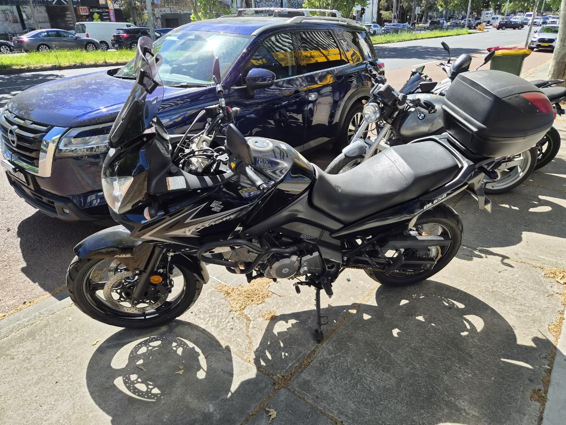 Suzuki Vstrom DL 650 22 Suzuki Vstrom DL 650 - Image 22